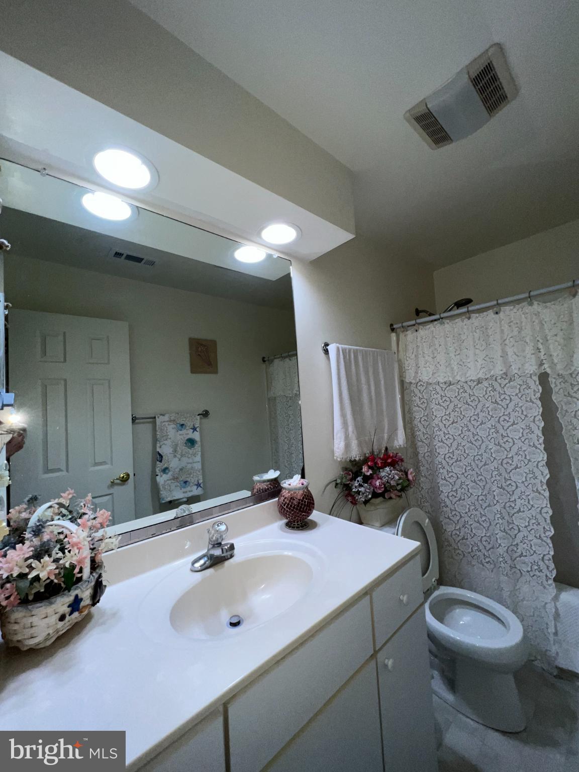 FENWICK WOODS - Residential