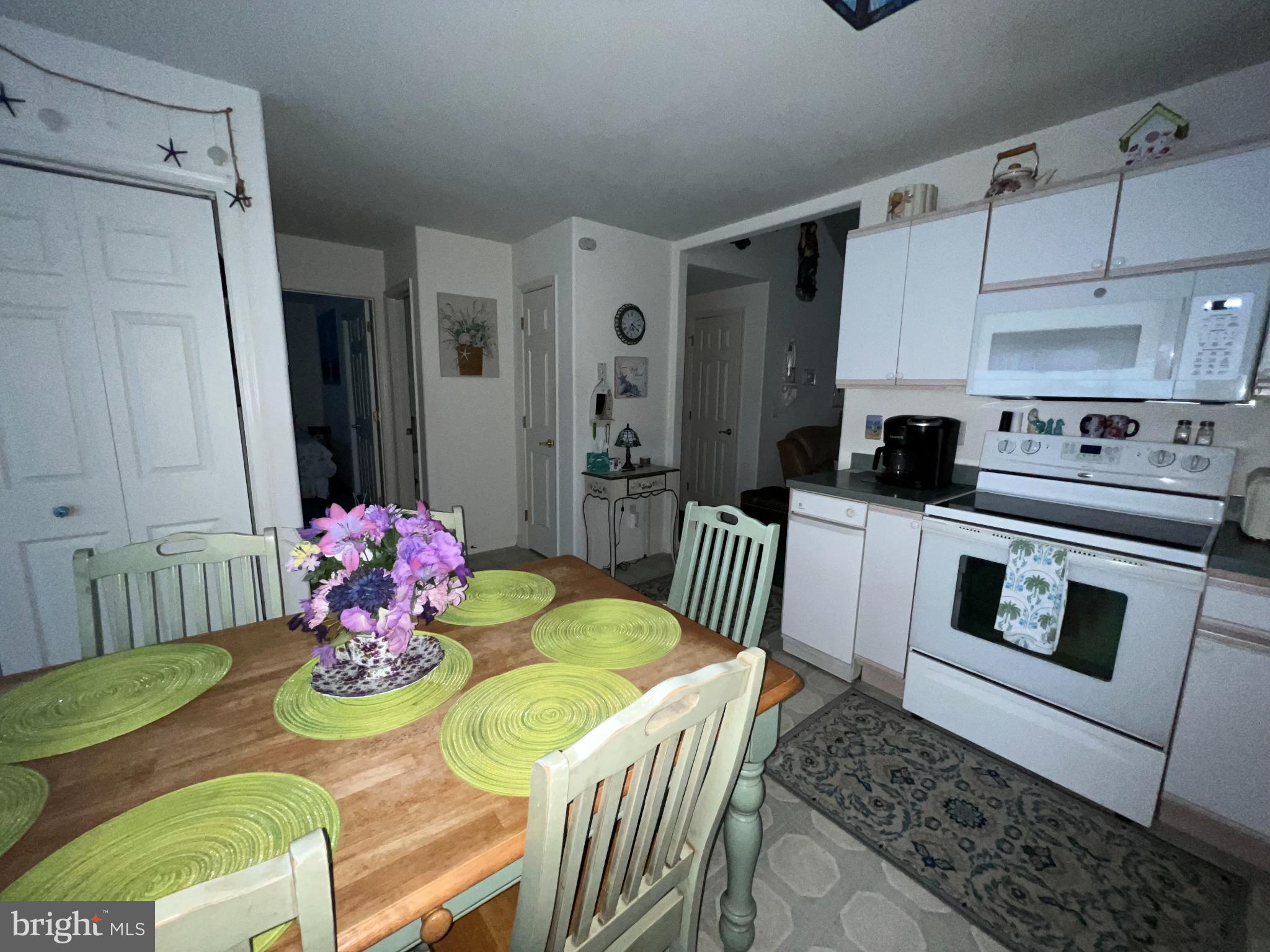 FENWICK WOODS - Residential