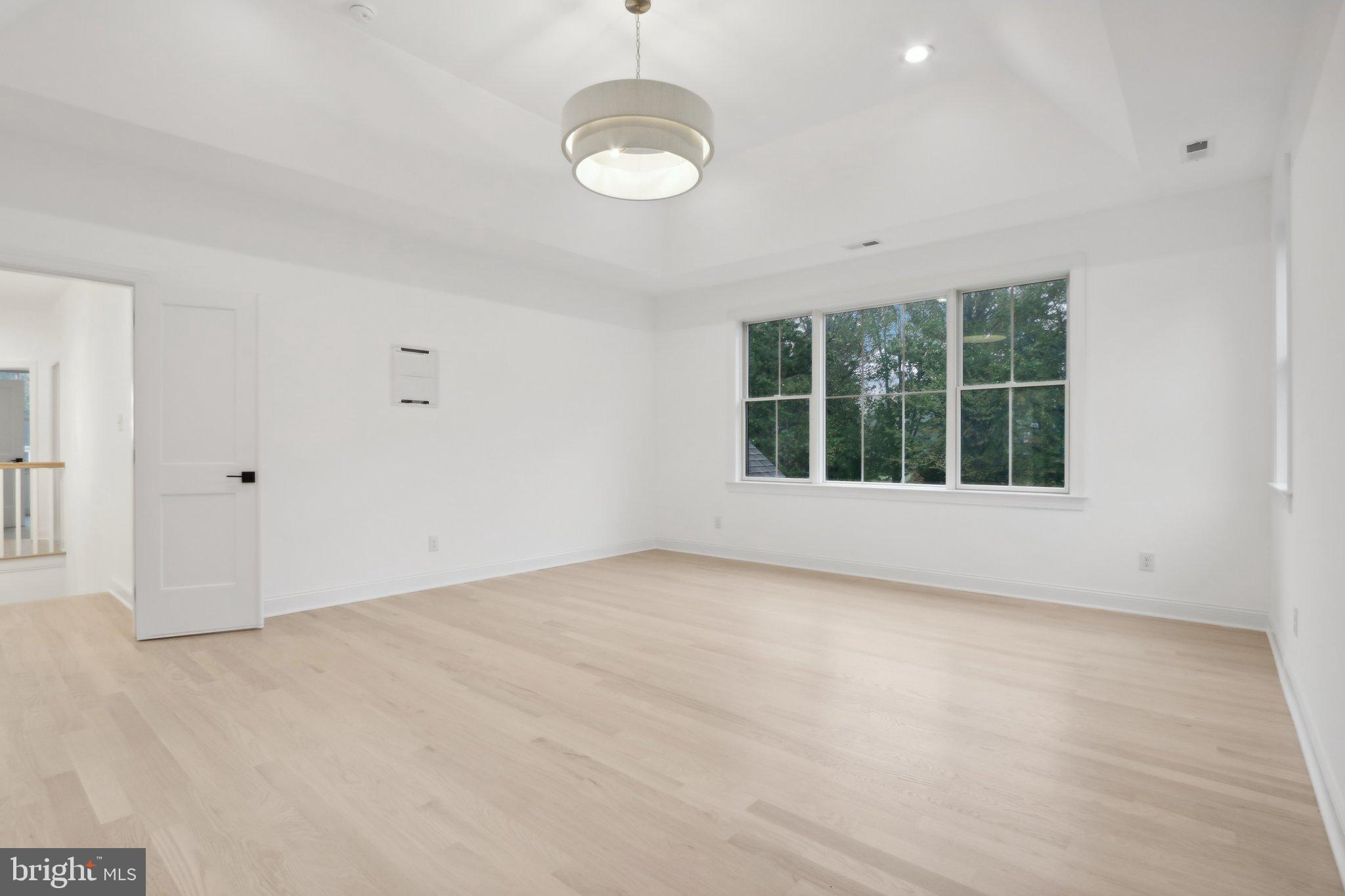 THE WOODS AT ROSE TREE - Residential
