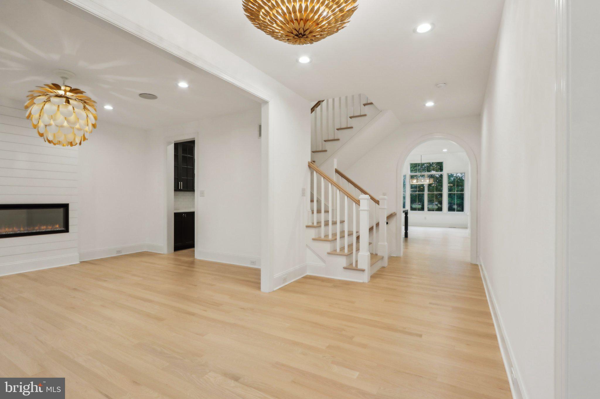 THE WOODS AT ROSE TREE - Residential