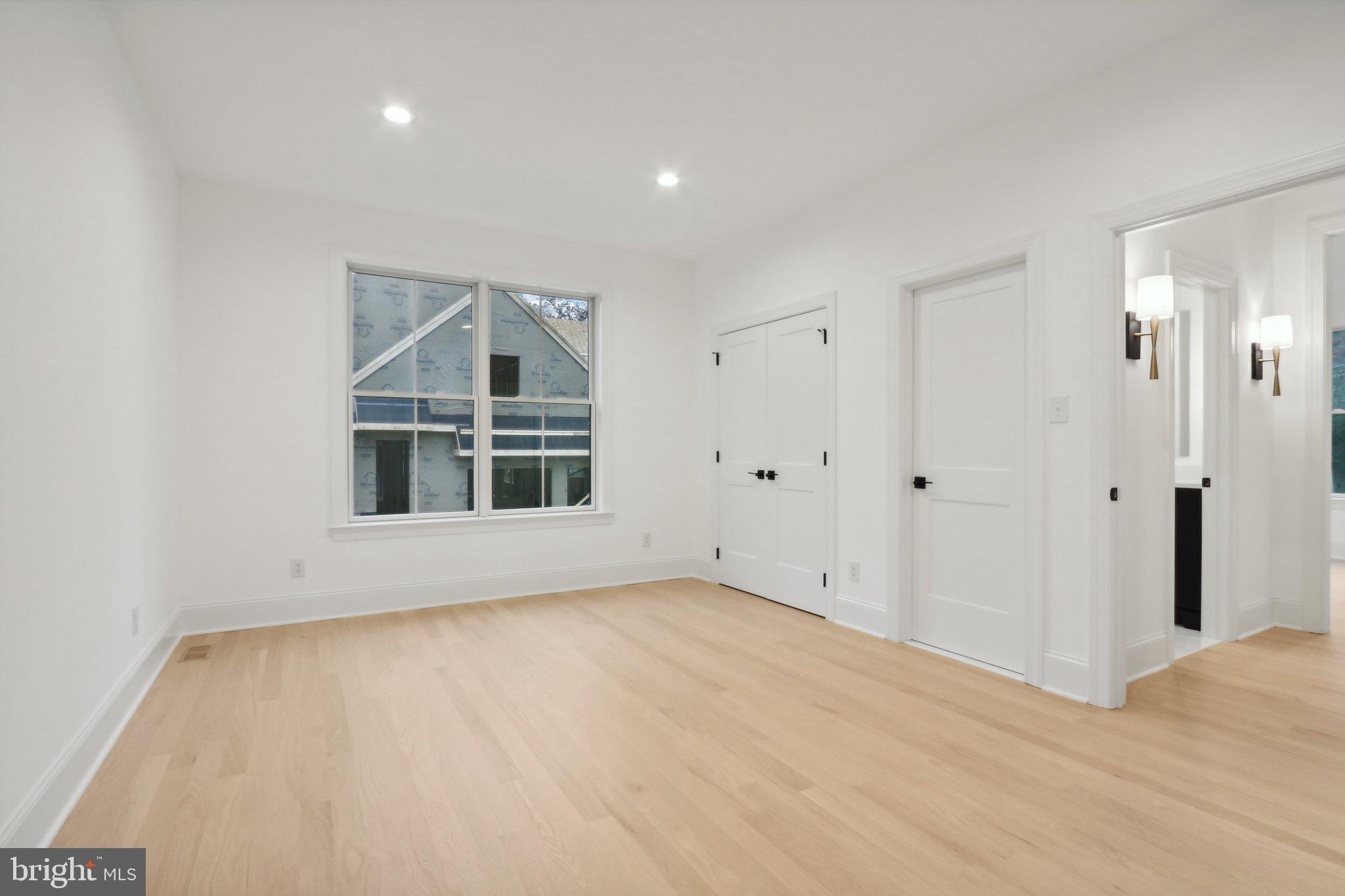 THE WOODS AT ROSE TREE - Residential