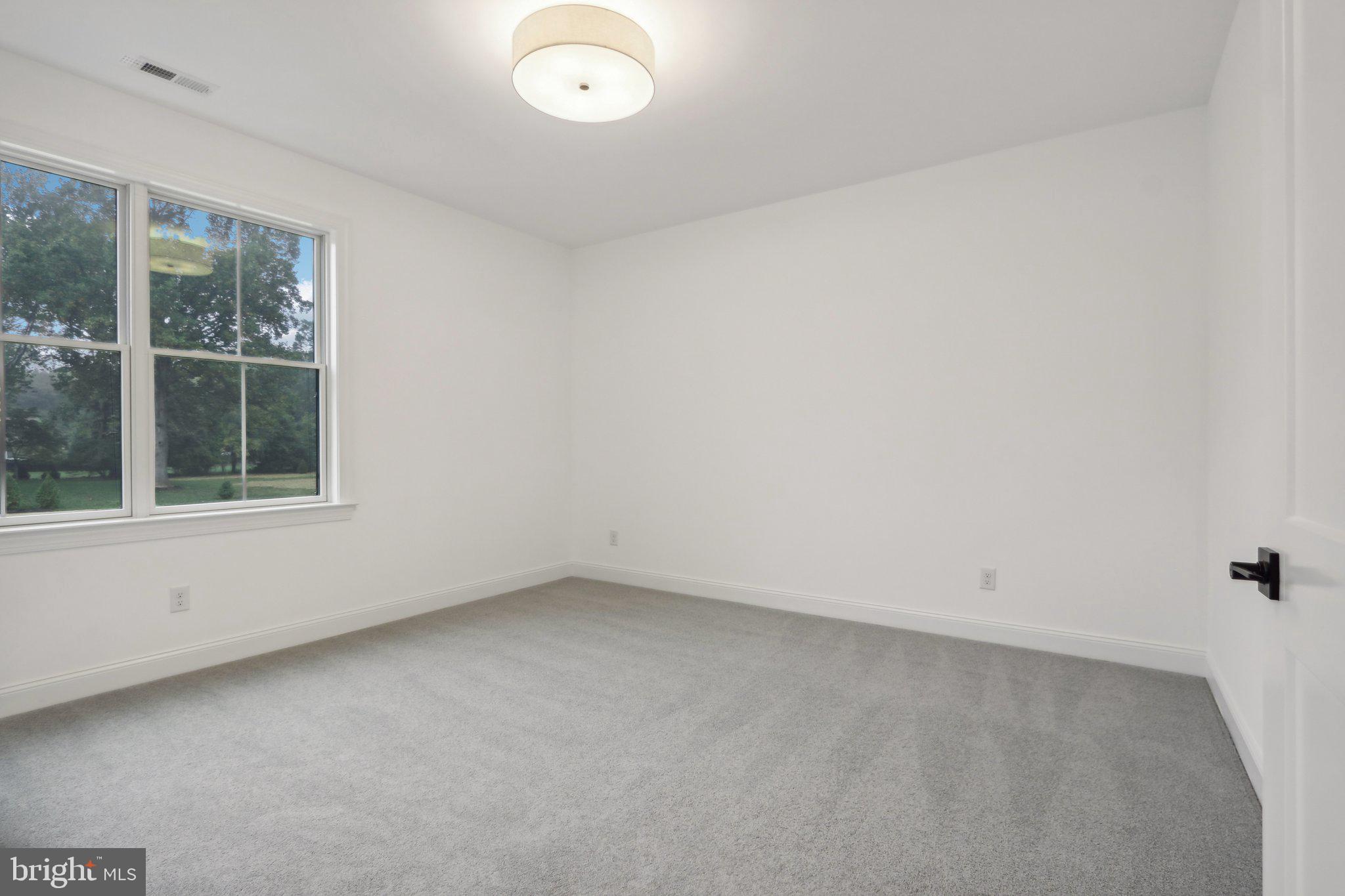 THE WOODS AT ROSE TREE - Residential