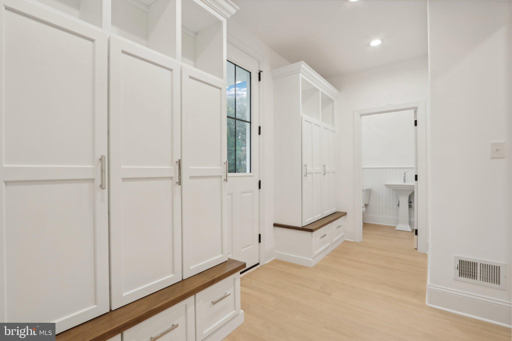 THE WOODS AT ROSE TREE - Residential