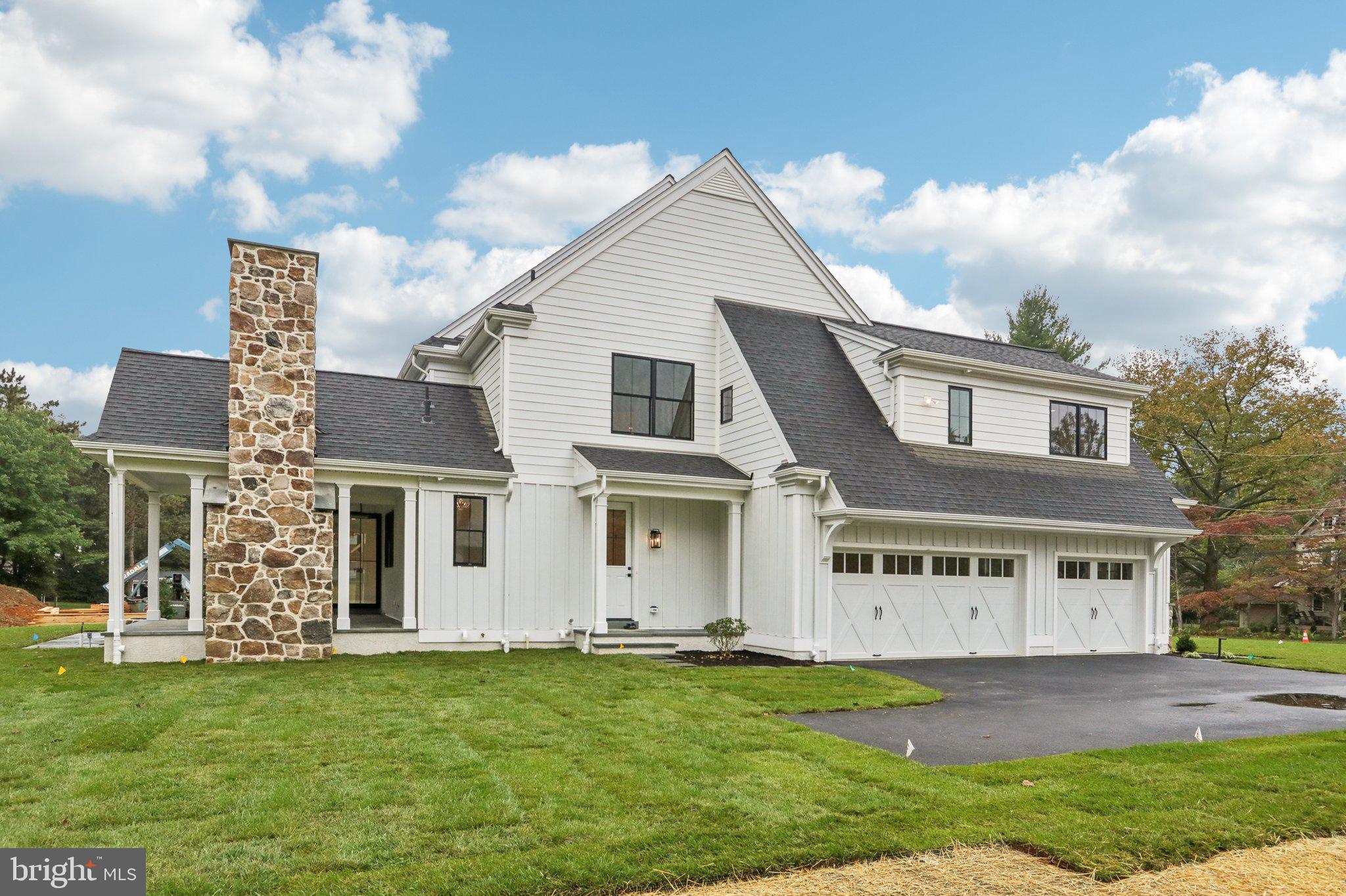 THE WOODS AT ROSE TREE - Residential
