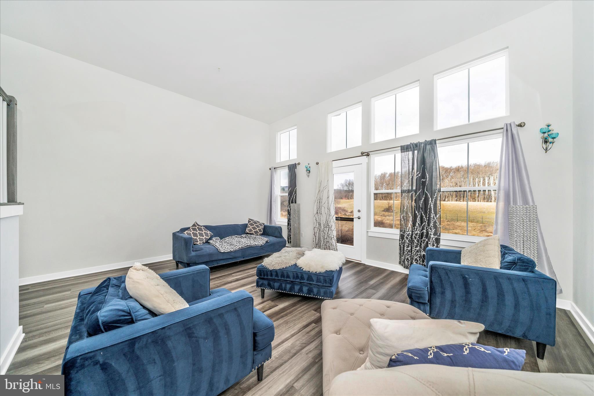 GAMBRILL VIEW - Residential