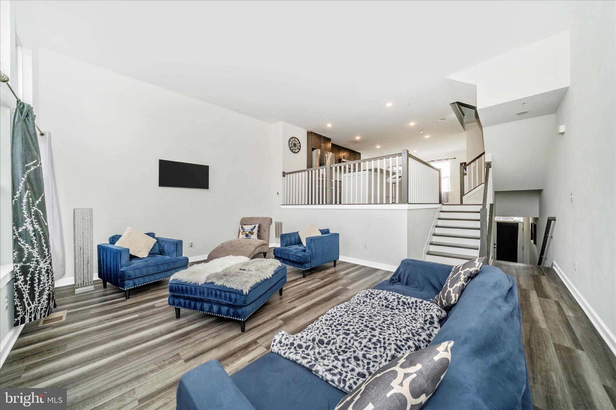 GAMBRILL VIEW - Residential