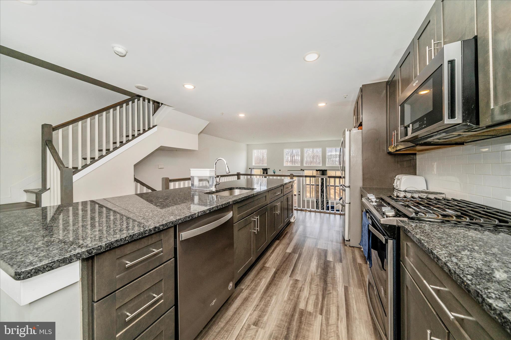 GAMBRILL VIEW - Residential