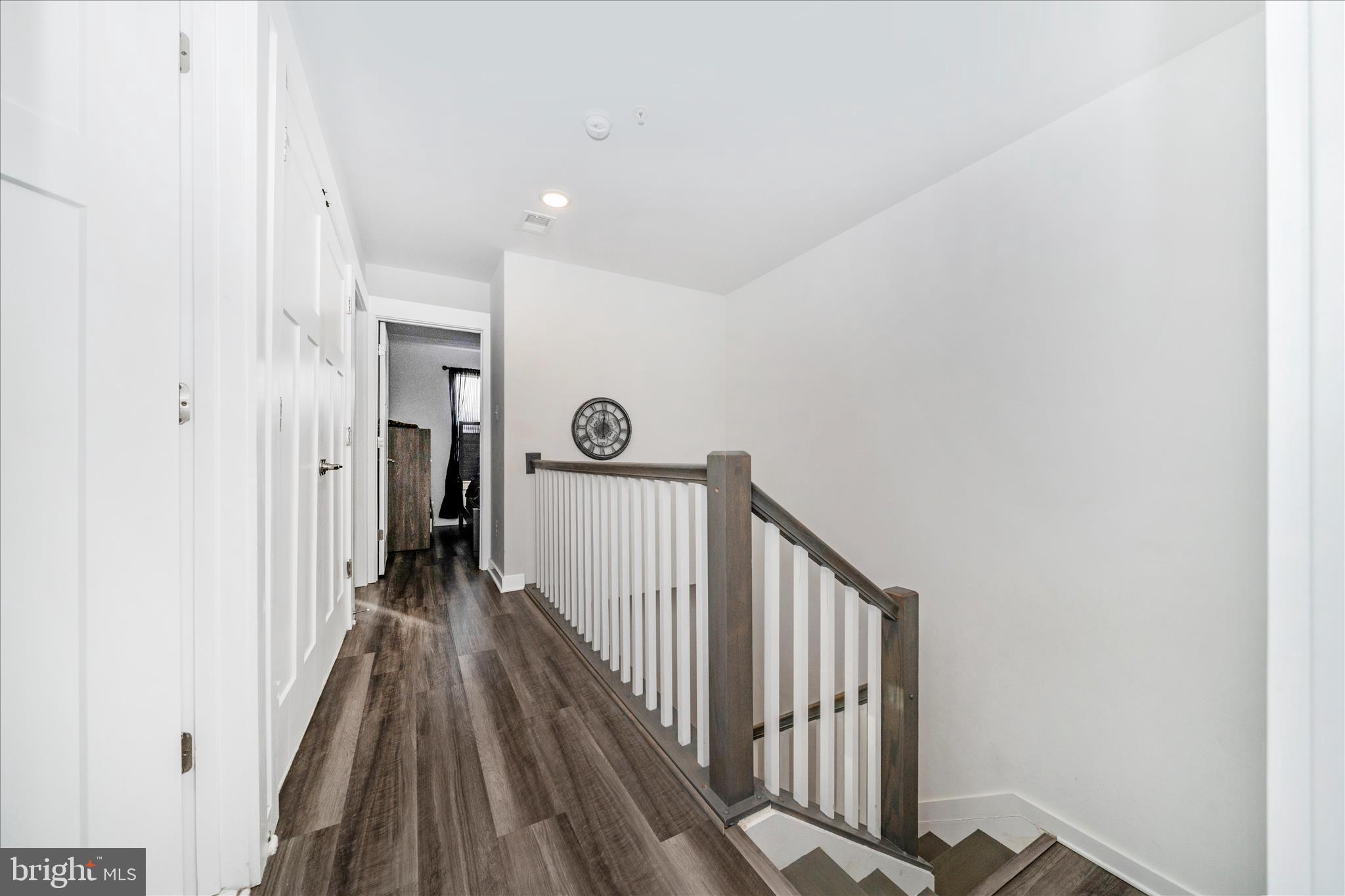 GAMBRILL VIEW - Residential