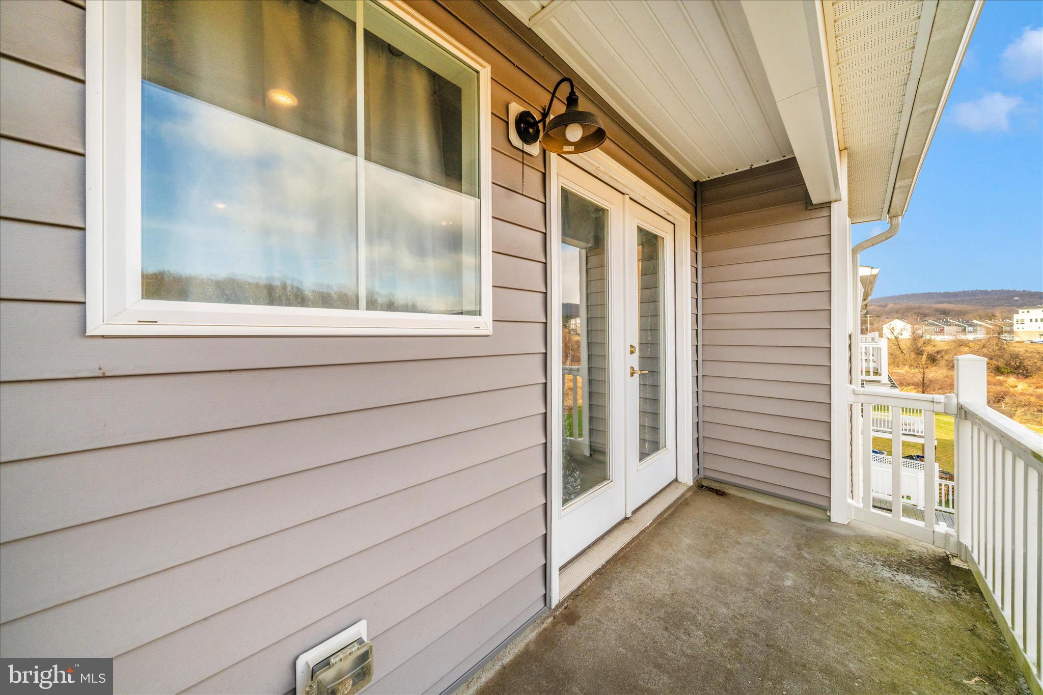 GAMBRILL VIEW - Residential