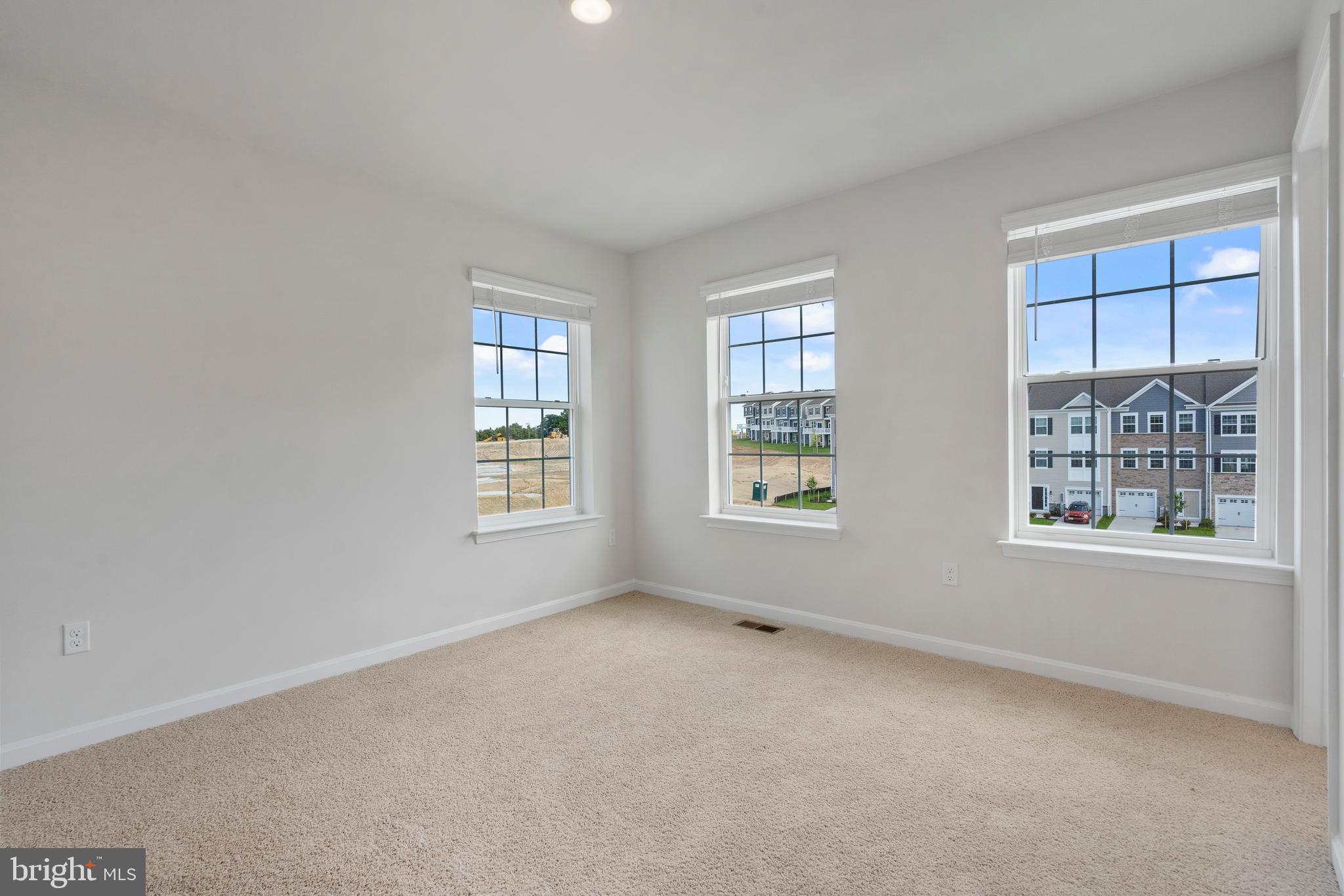 WHITE MARSH - Residential Lease