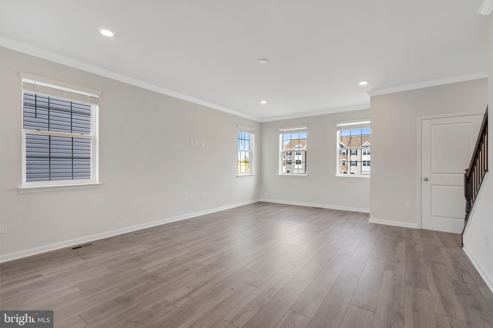 WHITE MARSH - Residential Lease