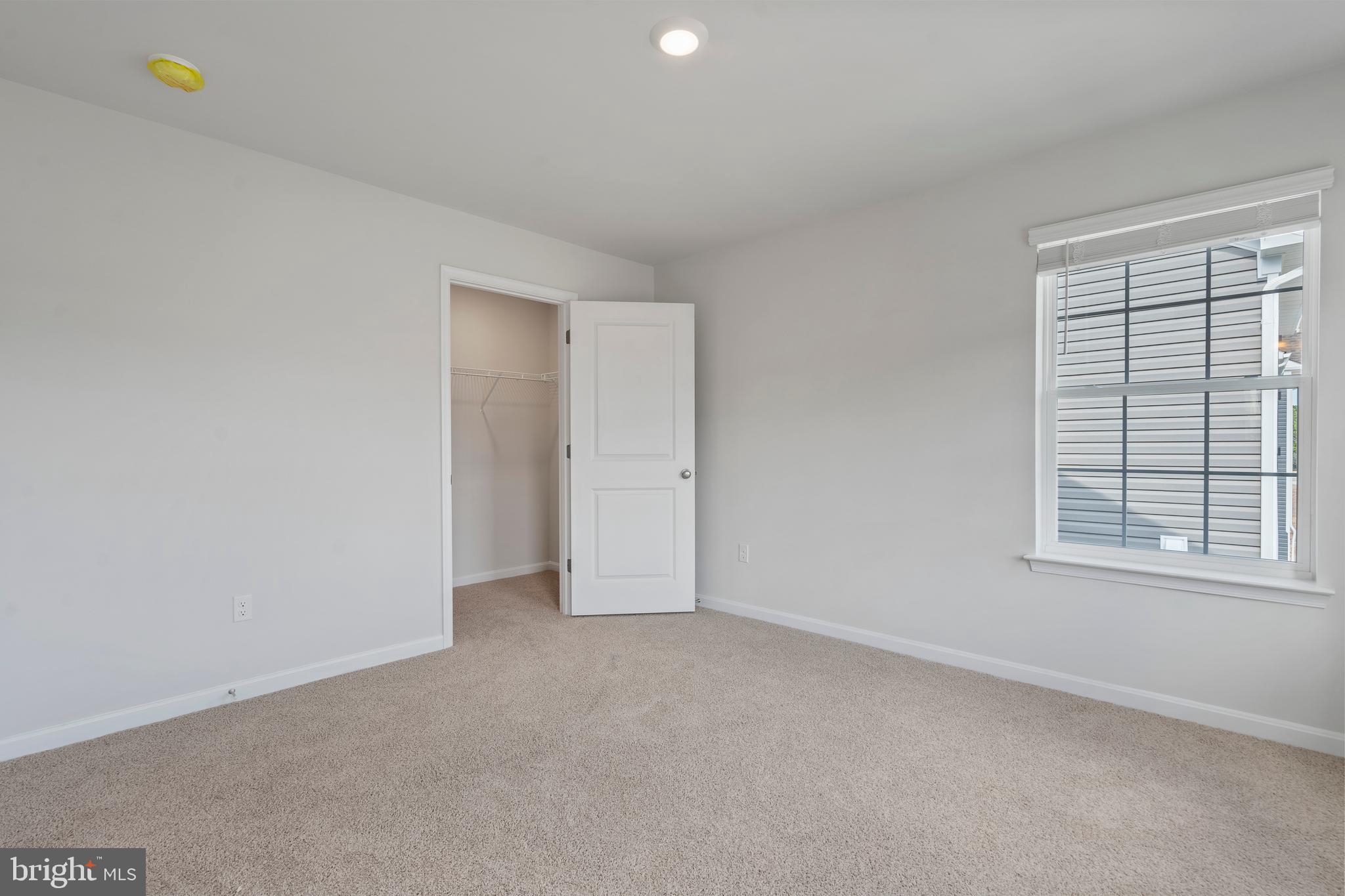 WHITE MARSH - Residential Lease