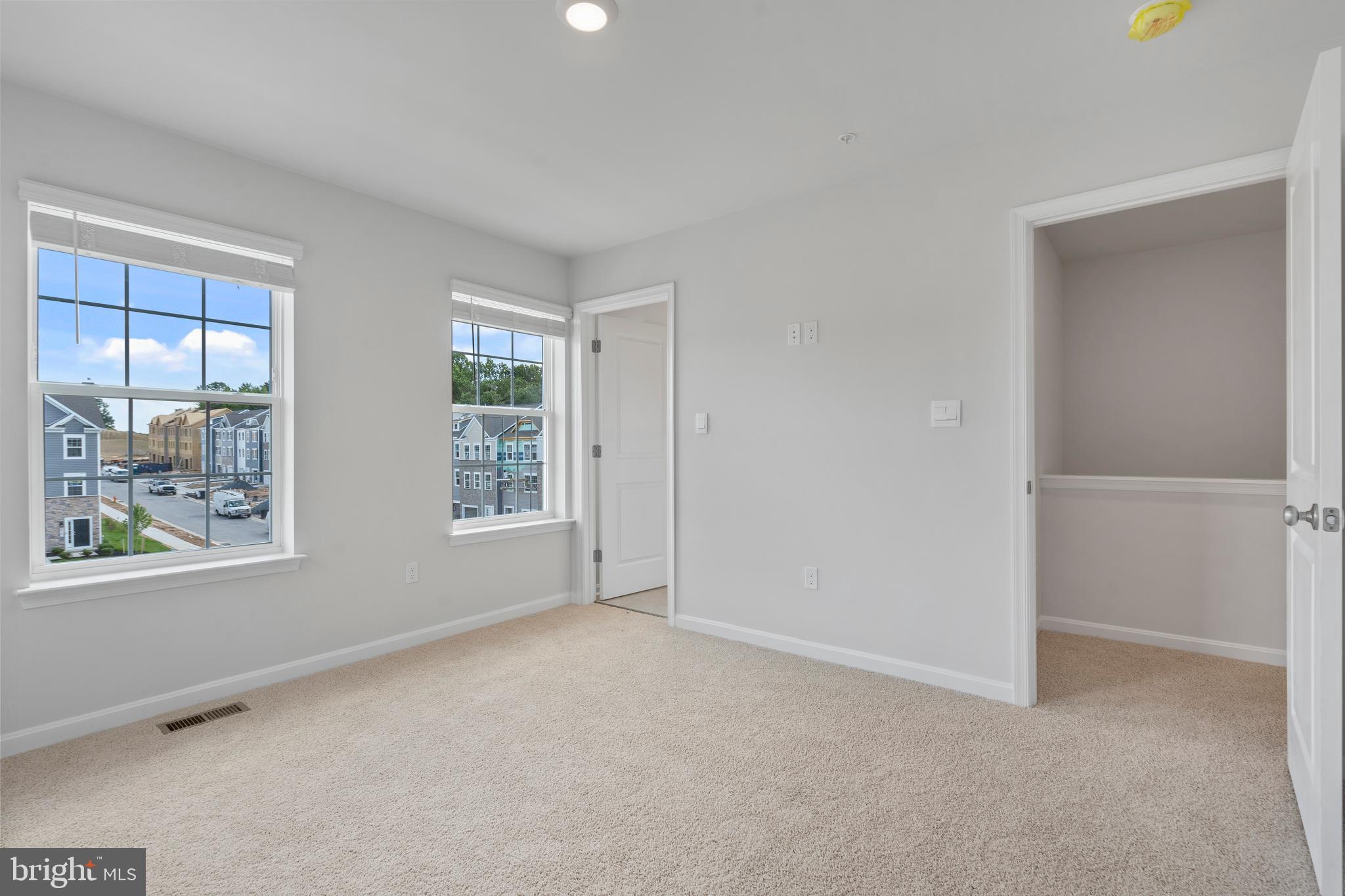 WHITE MARSH - Residential Lease