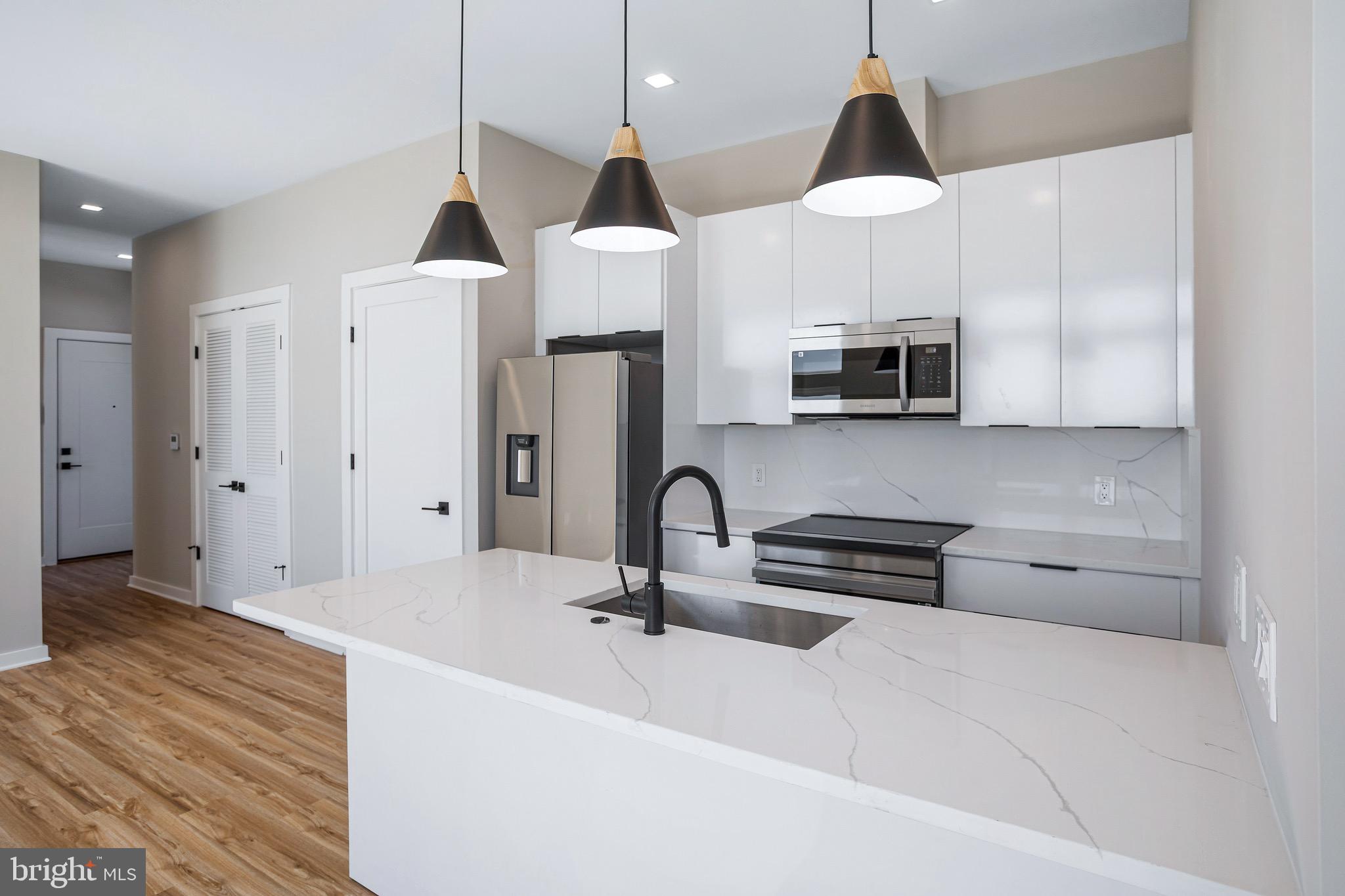 1358 FLORIDA AVENUE NE PH-01