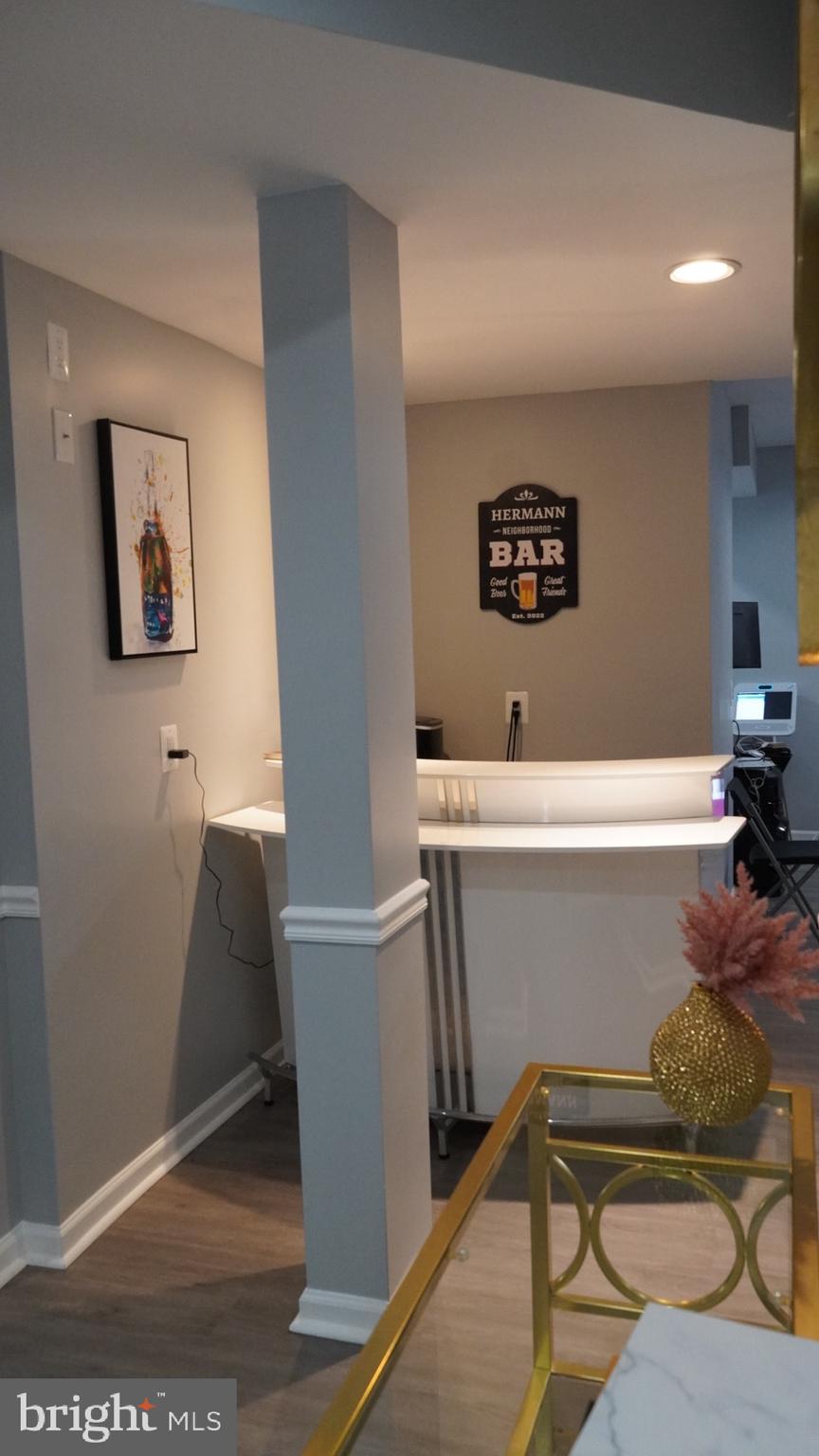 WOODMORE TOWNE CENTRE - Residential Lease