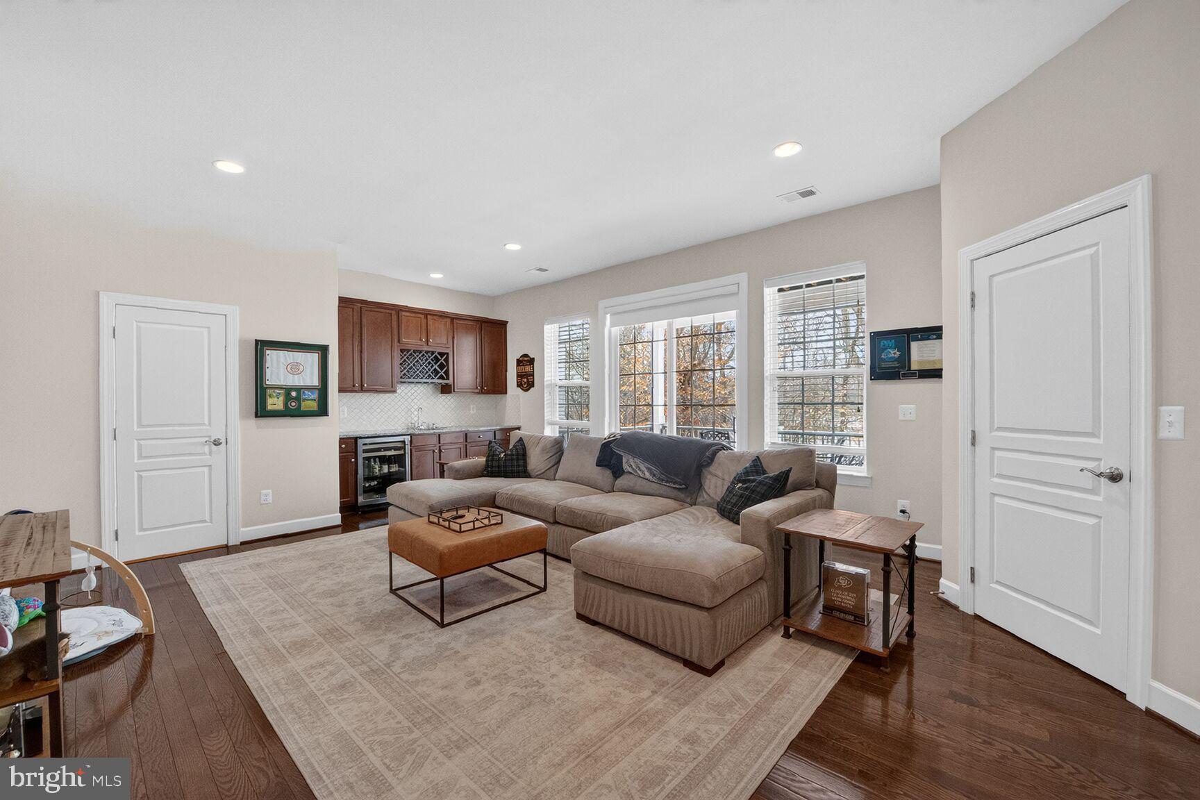 CASCADES - Residential