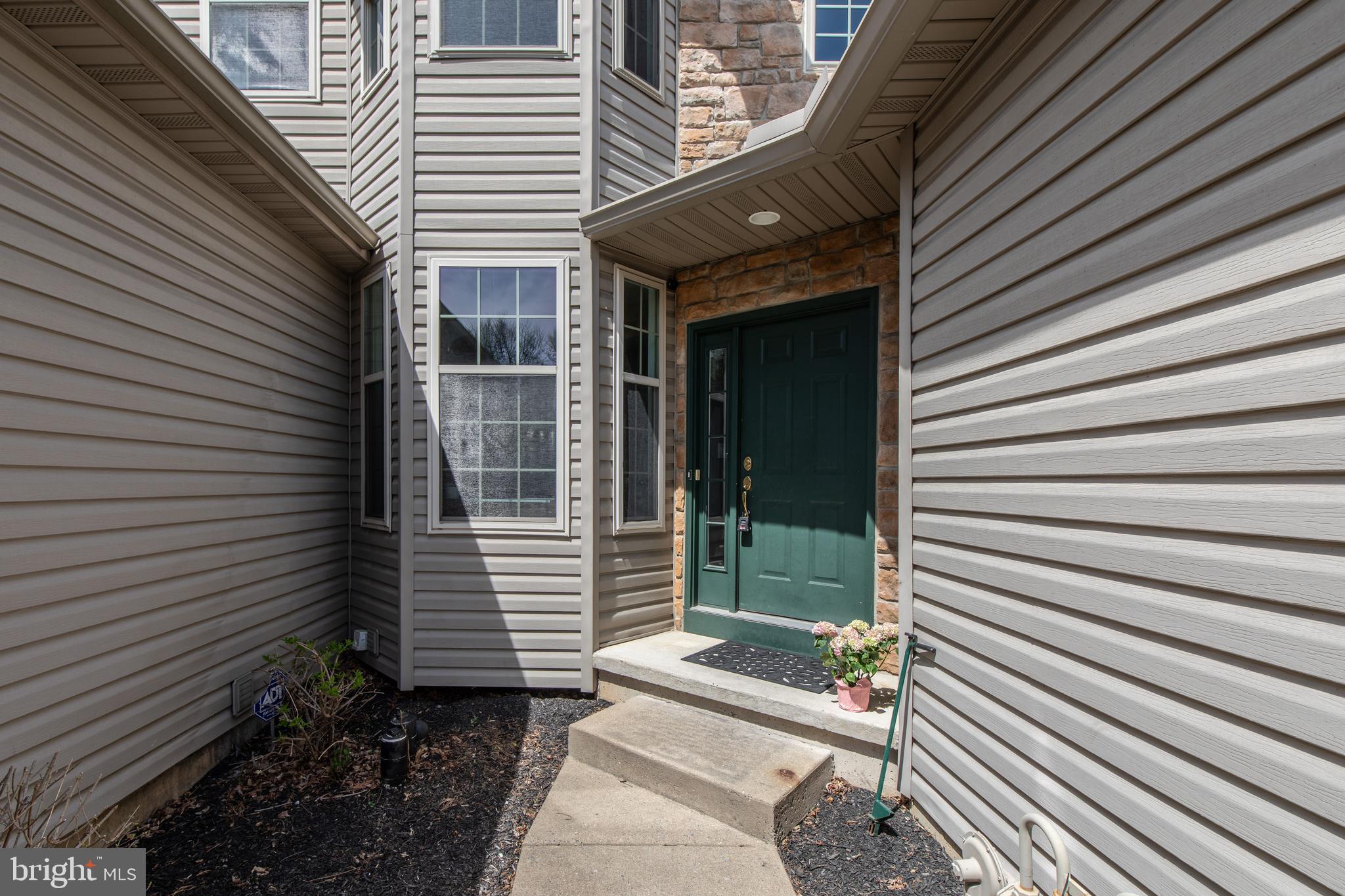 VILLAGE OF VALLEY GR - Residential Lease