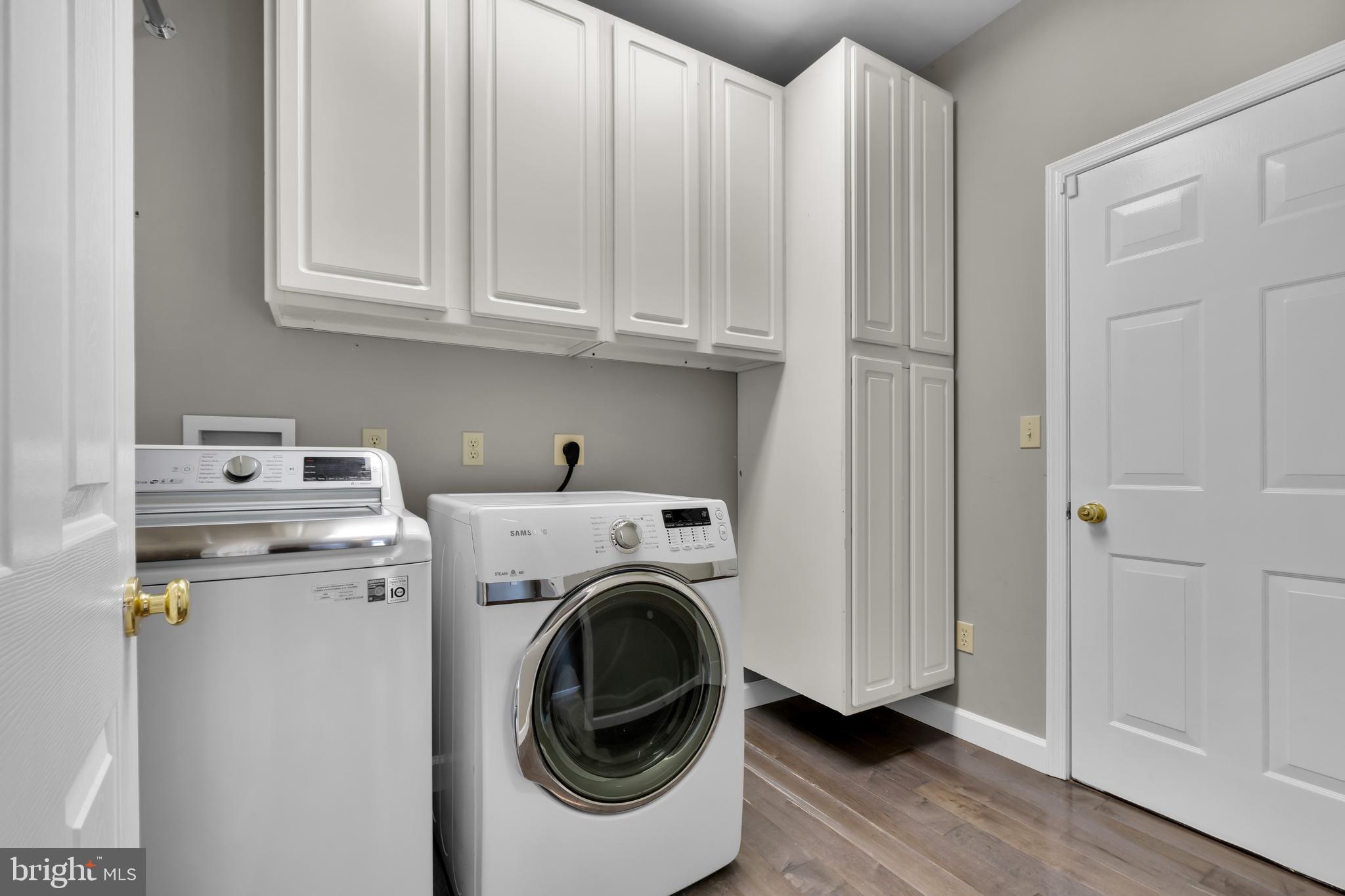 VILLAGE OF VALLEY GR - Residential Lease