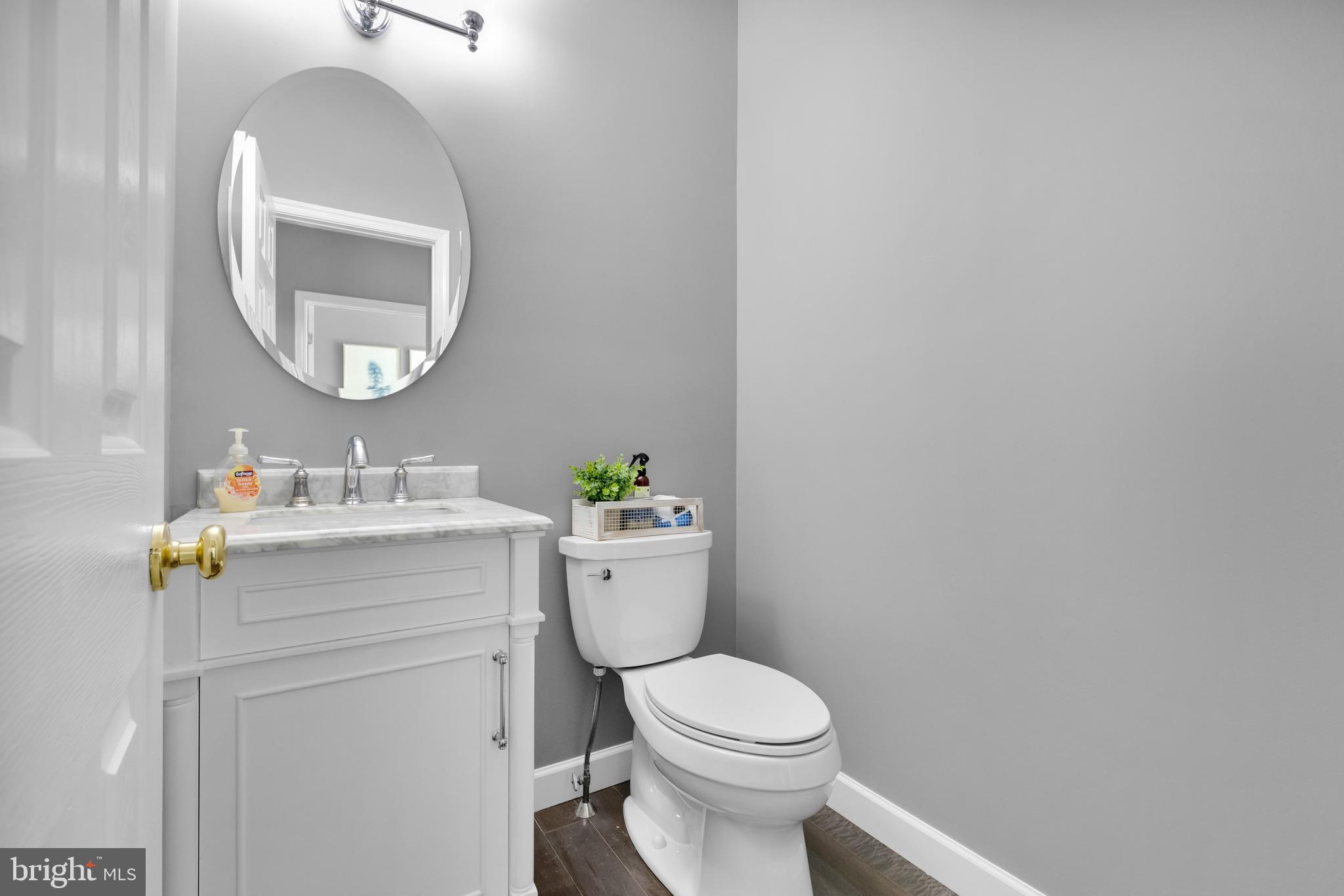 VILLAGE OF VALLEY GR - Residential Lease