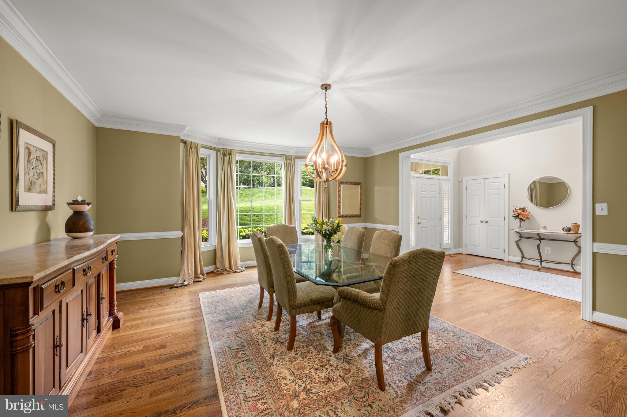 SHAKER GROVE - Residential