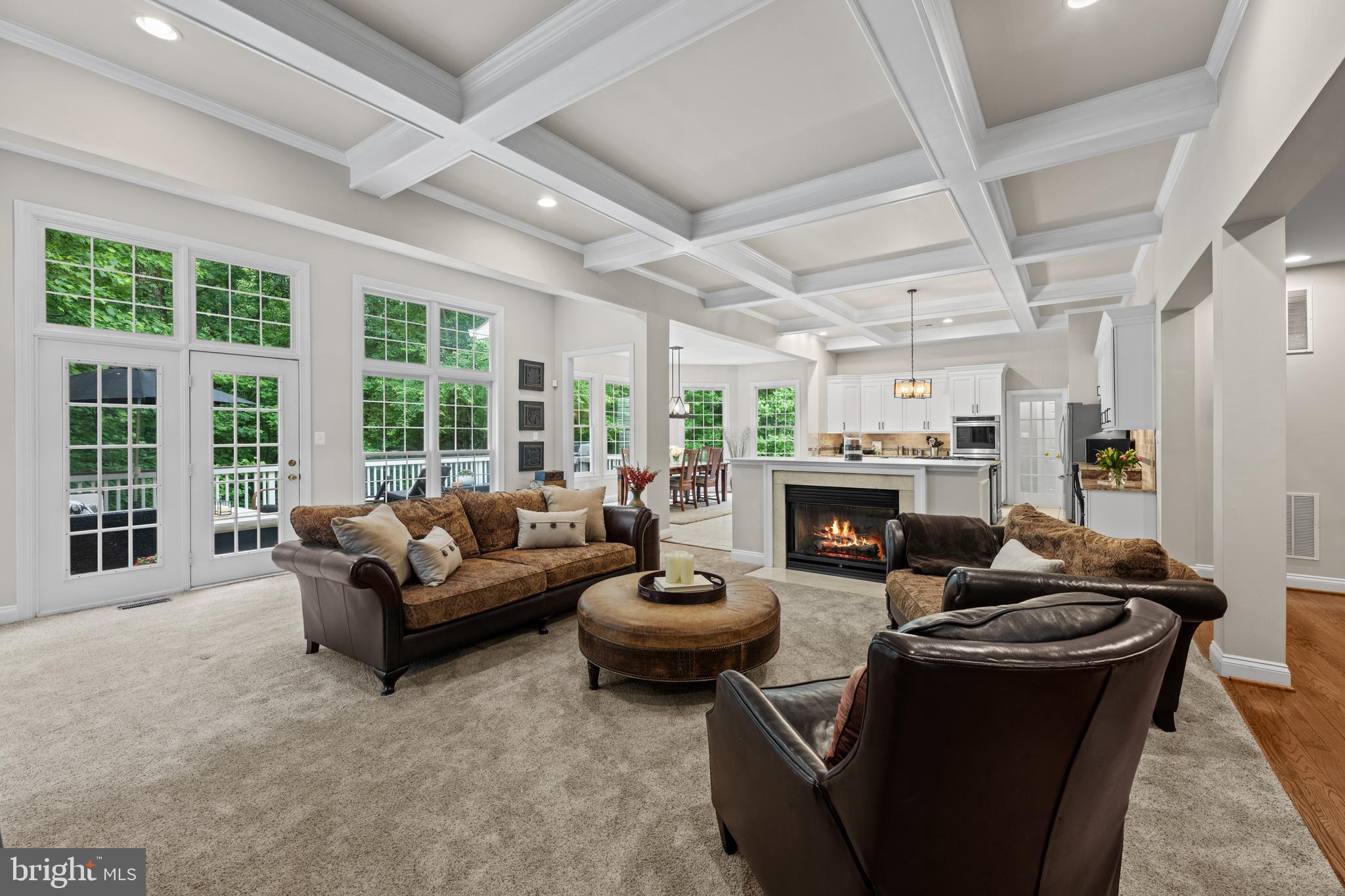 SHAKER GROVE - Residential