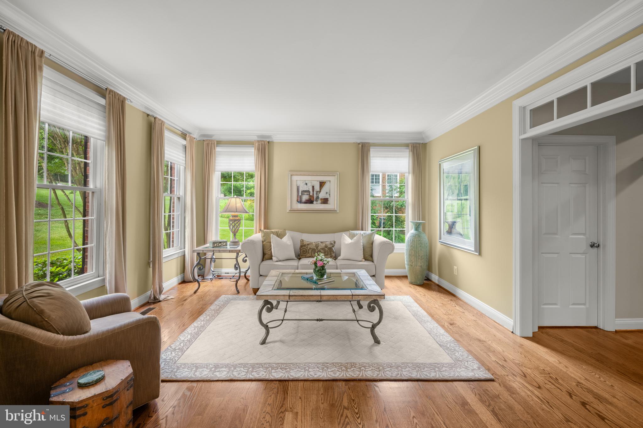SHAKER GROVE - Residential