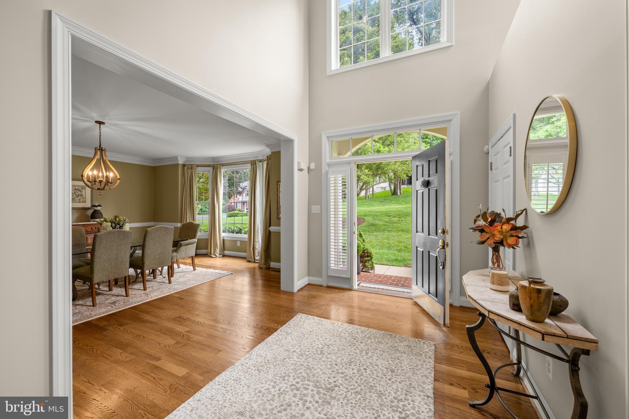SHAKER GROVE - Residential
