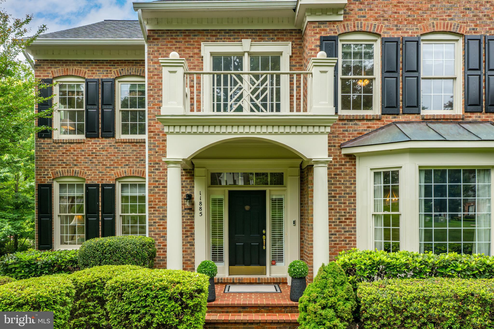 SHAKER GROVE - Residential