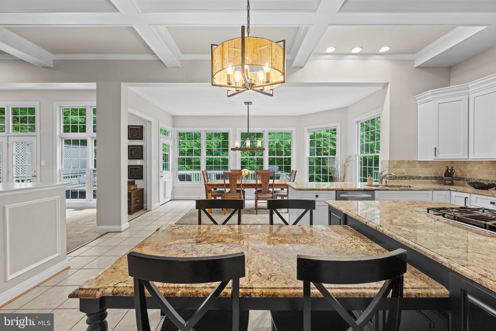 SHAKER GROVE - Residential