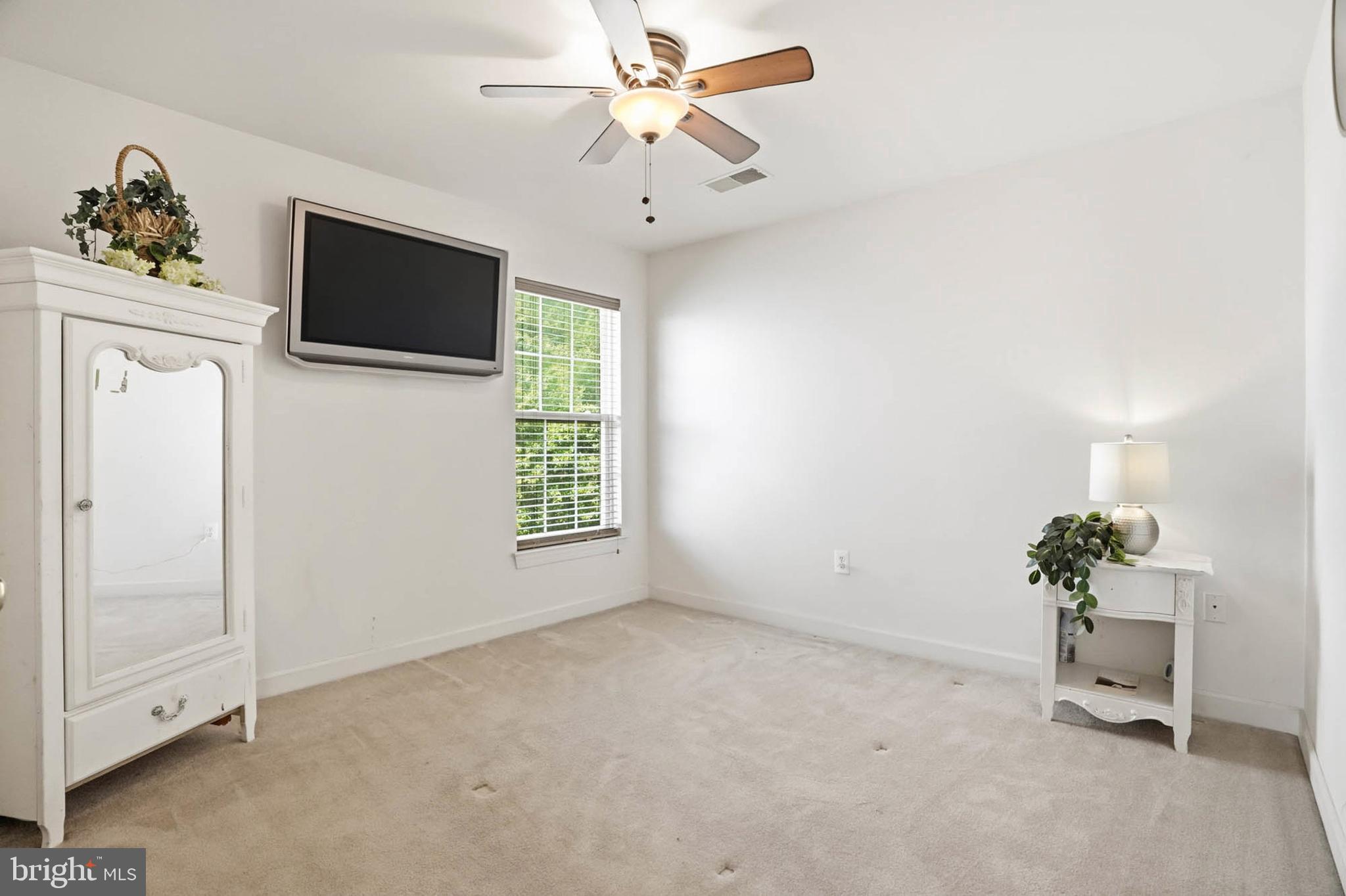 CROSS CREEK CLUB - Residential