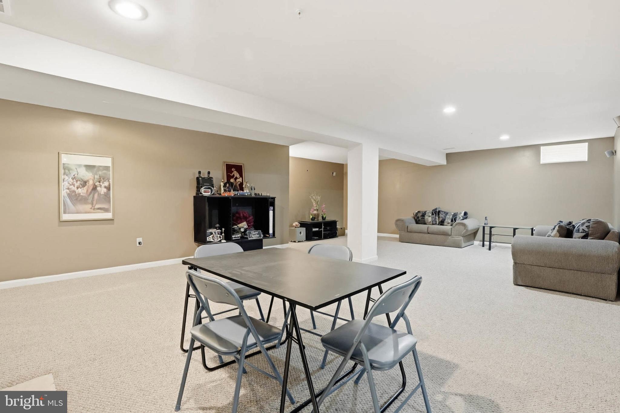 CROSS CREEK CLUB - Residential
