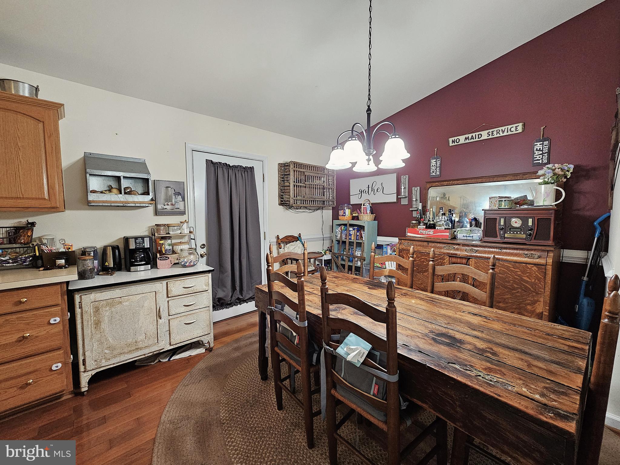 LAYDAN VILLAGE - Residential