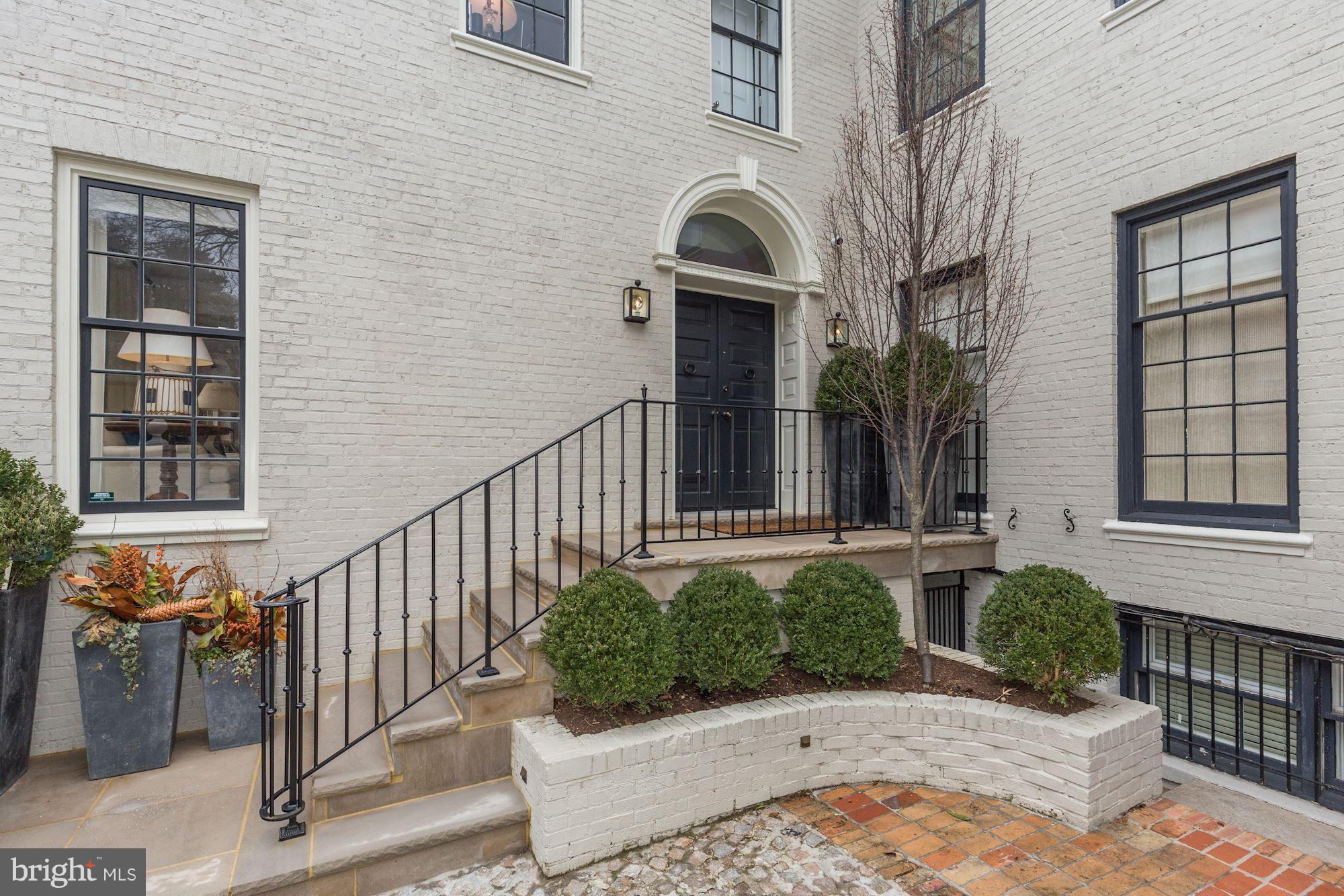 GEORGETOWN - Residential