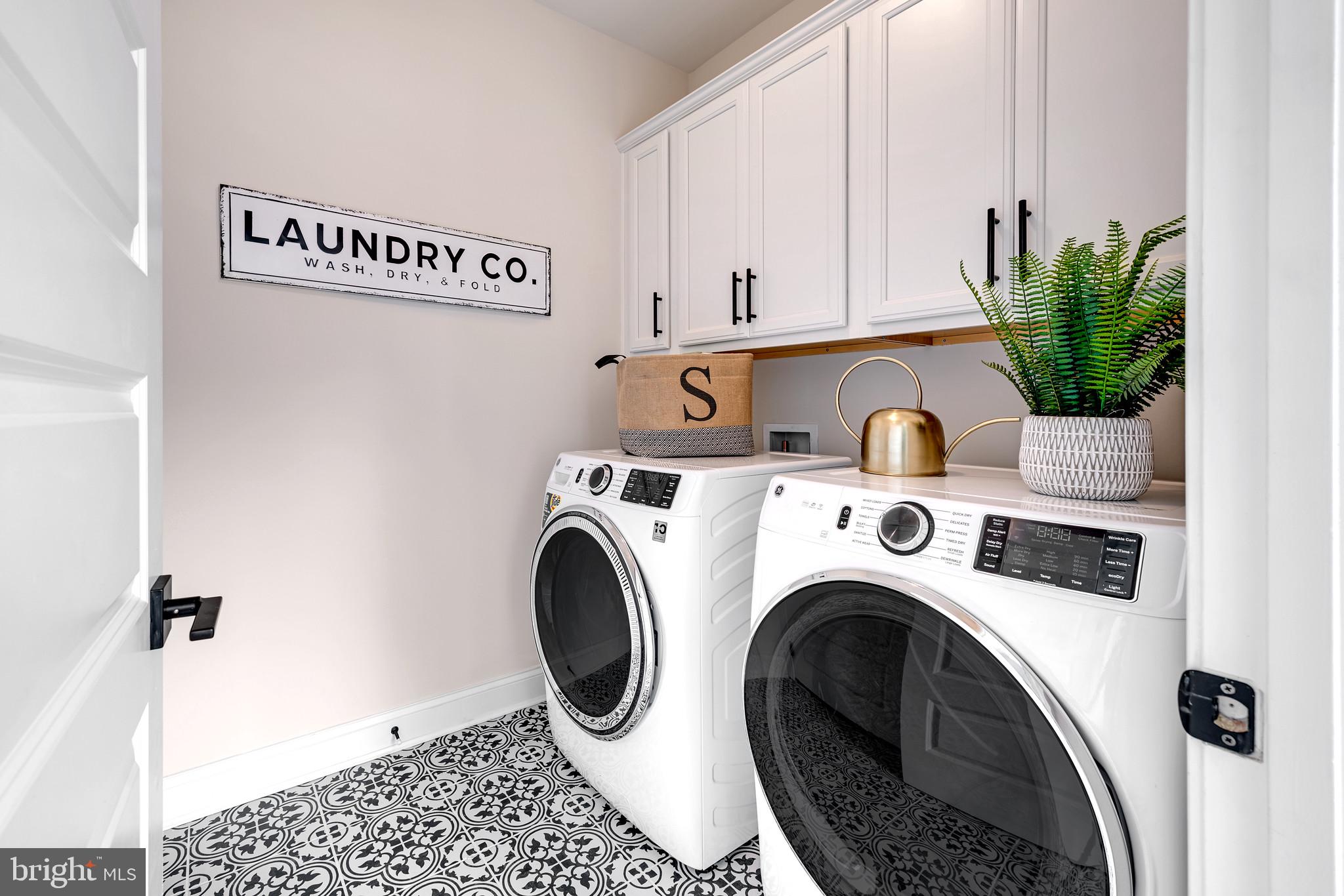 BRENTWOOD - Residential