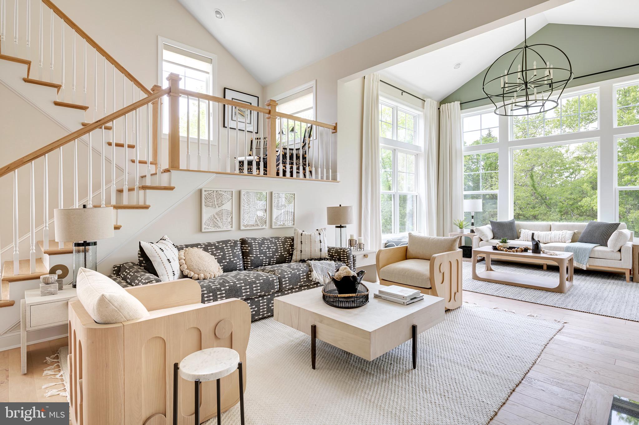 BRENTWOOD - Residential