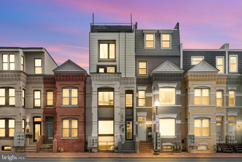 Photo of 24 Florida Avenue NE #201, WASHINGTON, DC 20002 (MLS # DCDC2222388)