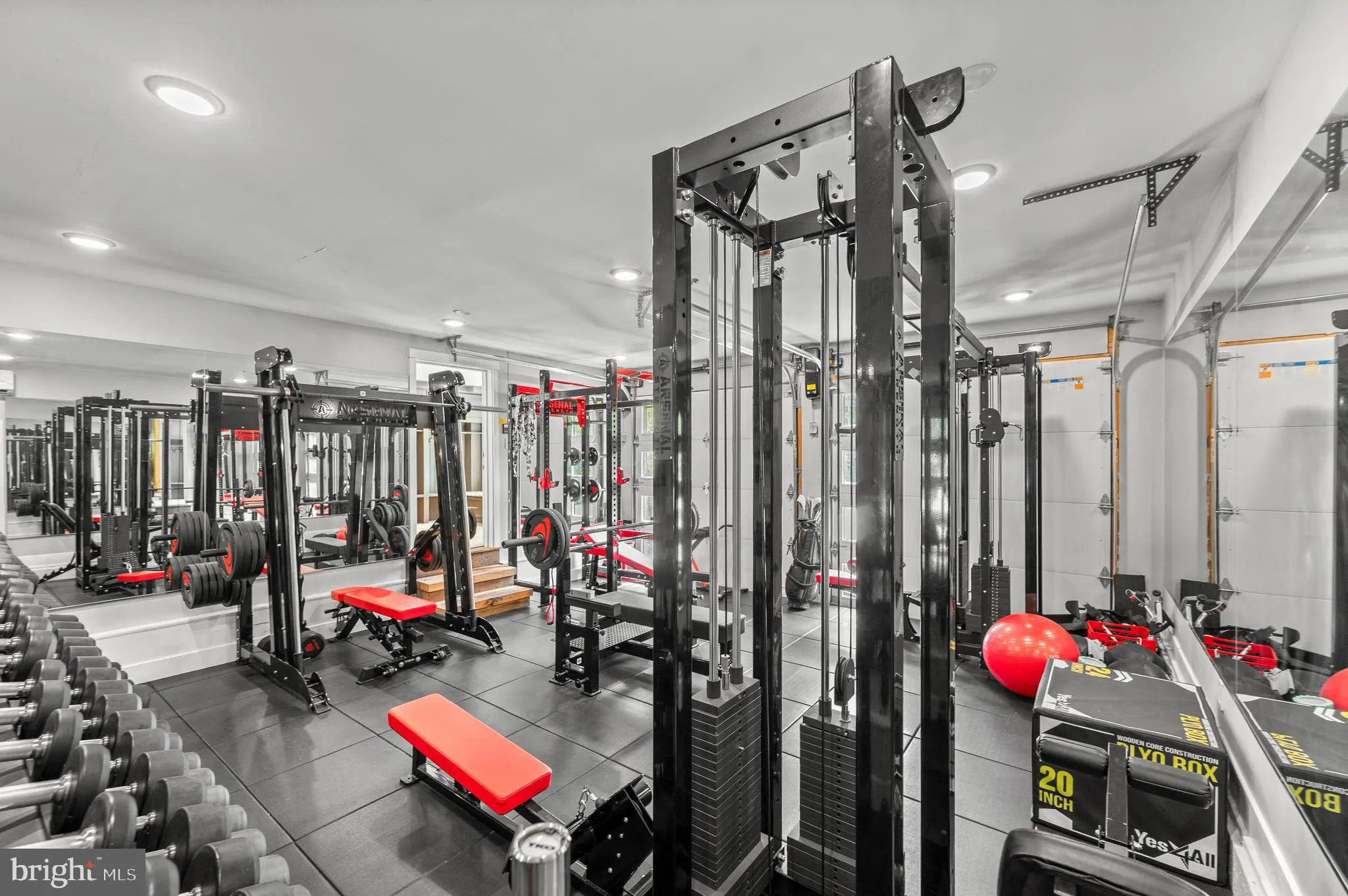 Berwyn, Pennsylvania 19312, United States, 5 Bedrooms Bedrooms, ,5 BathroomsBathrooms,Residential,Pending,127858