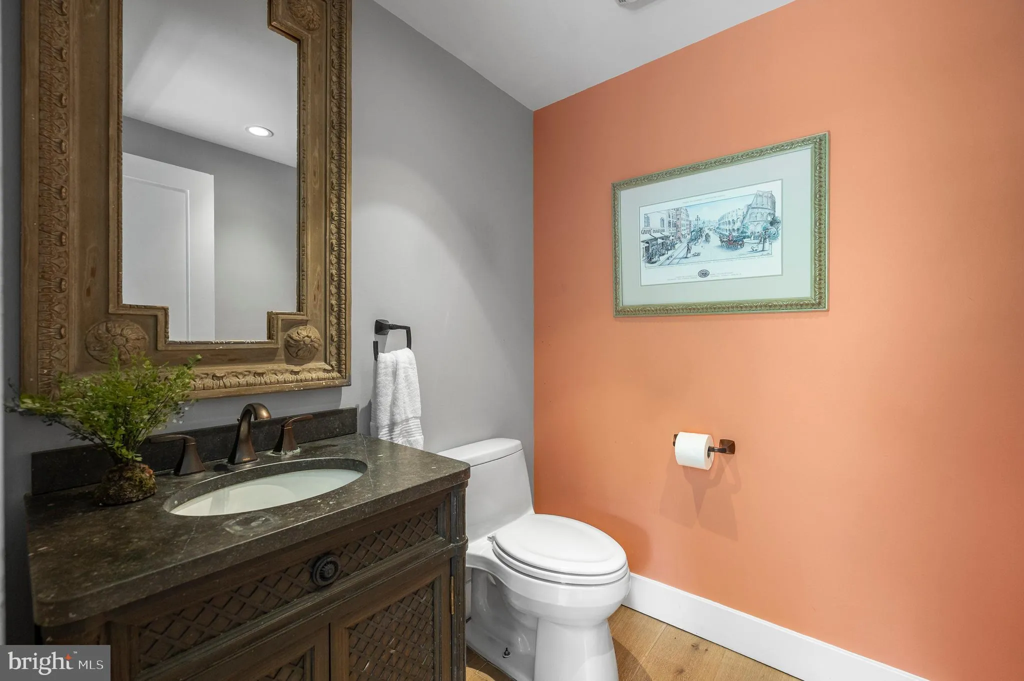 Berwyn, Pennsylvania 19312, United States, 5 Bedrooms Bedrooms, ,5 BathroomsBathrooms,Residential,Pending,127858