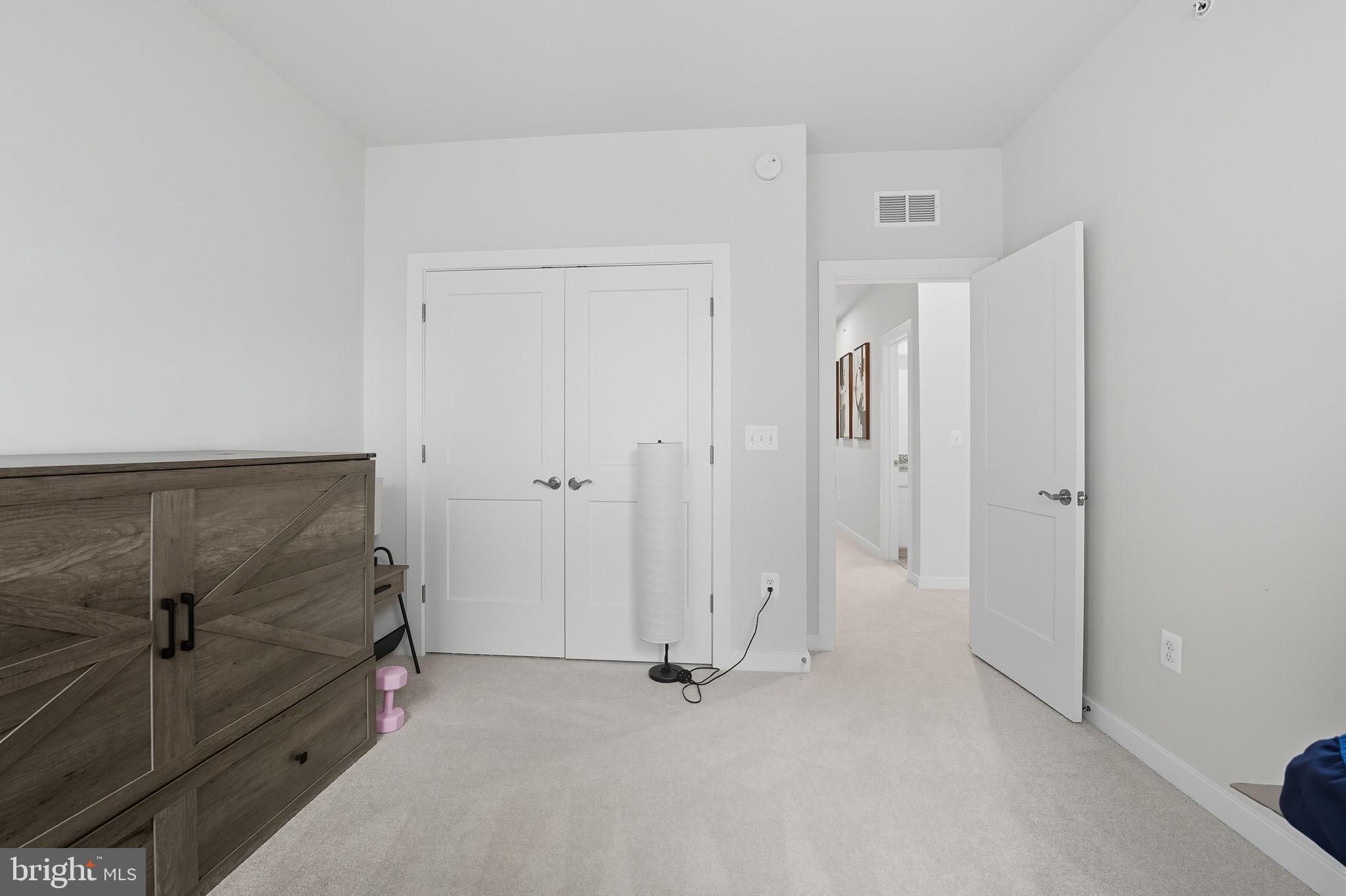 VILLAGE AT MANASSAS PARK - Residential Lease