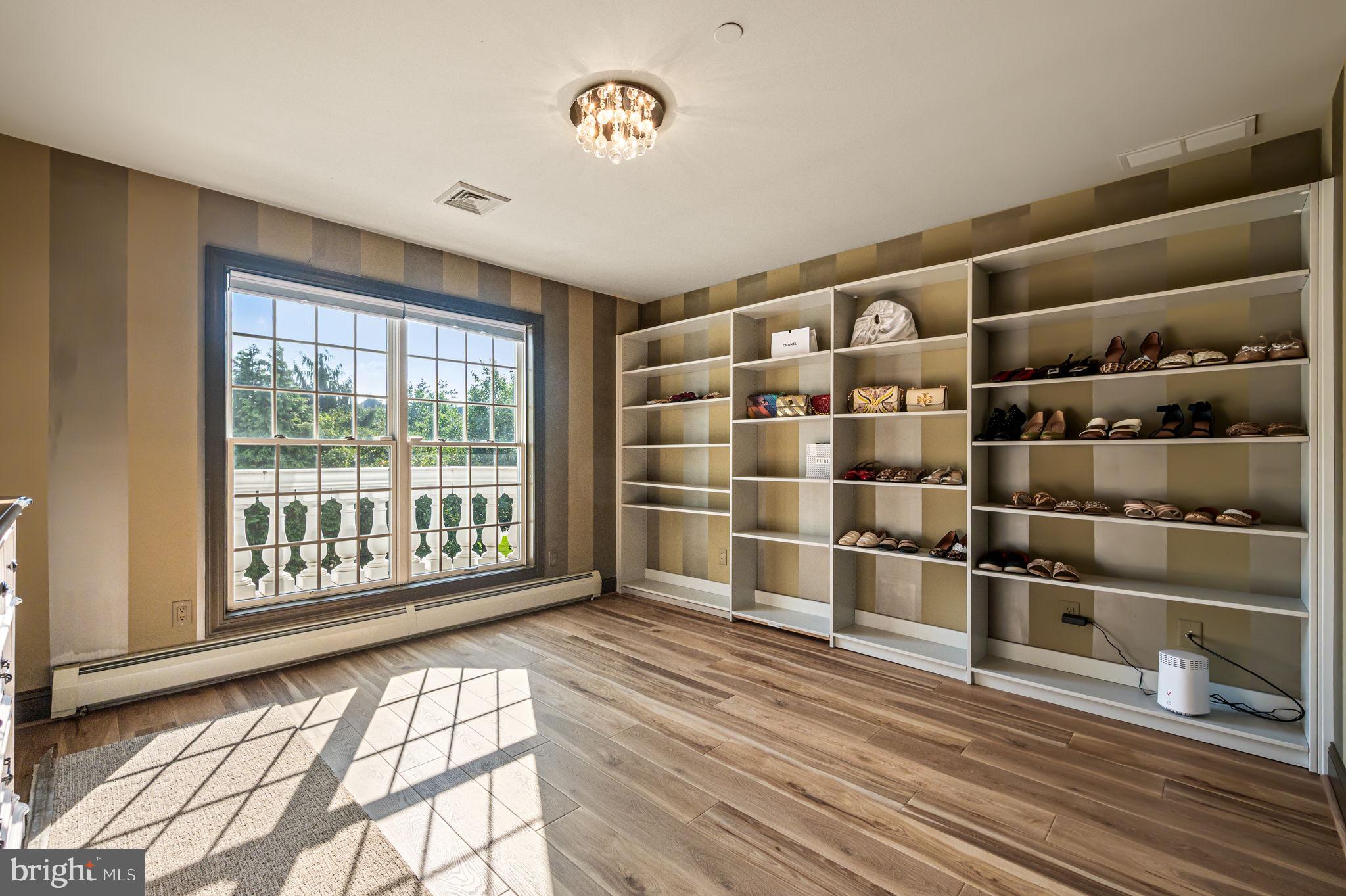 AMBLER - Residential