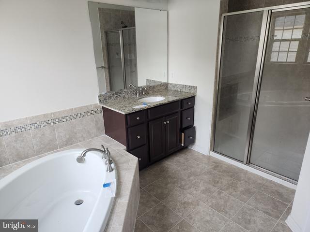 ORCHARD SQUARE - Residential