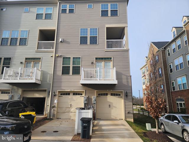 ORCHARD SQUARE - Residential