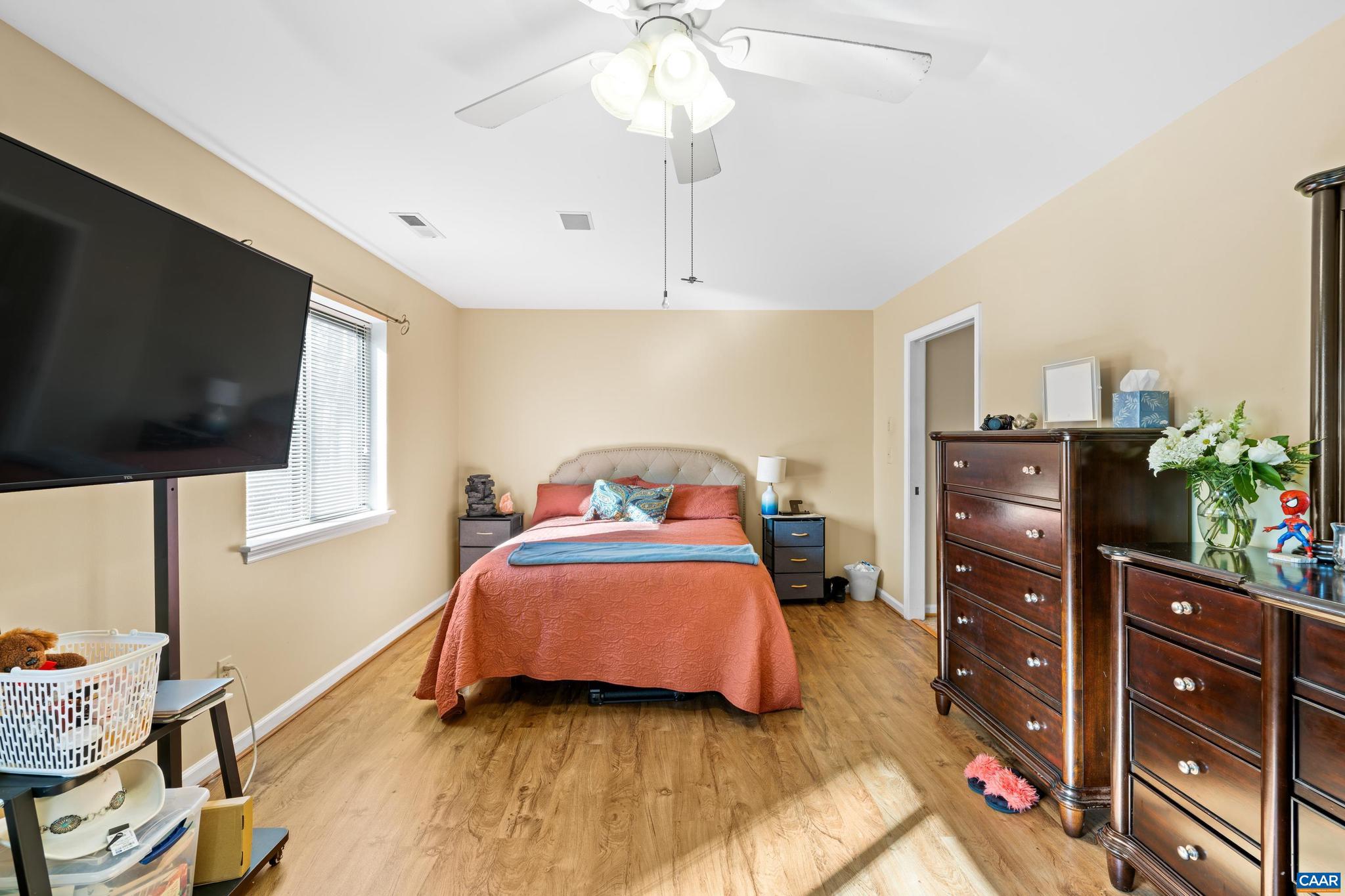 MILL CREEK SOUTH - Residential