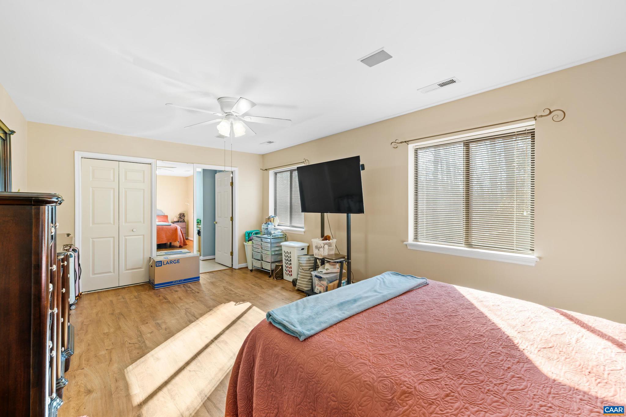 MILL CREEK SOUTH - Residential