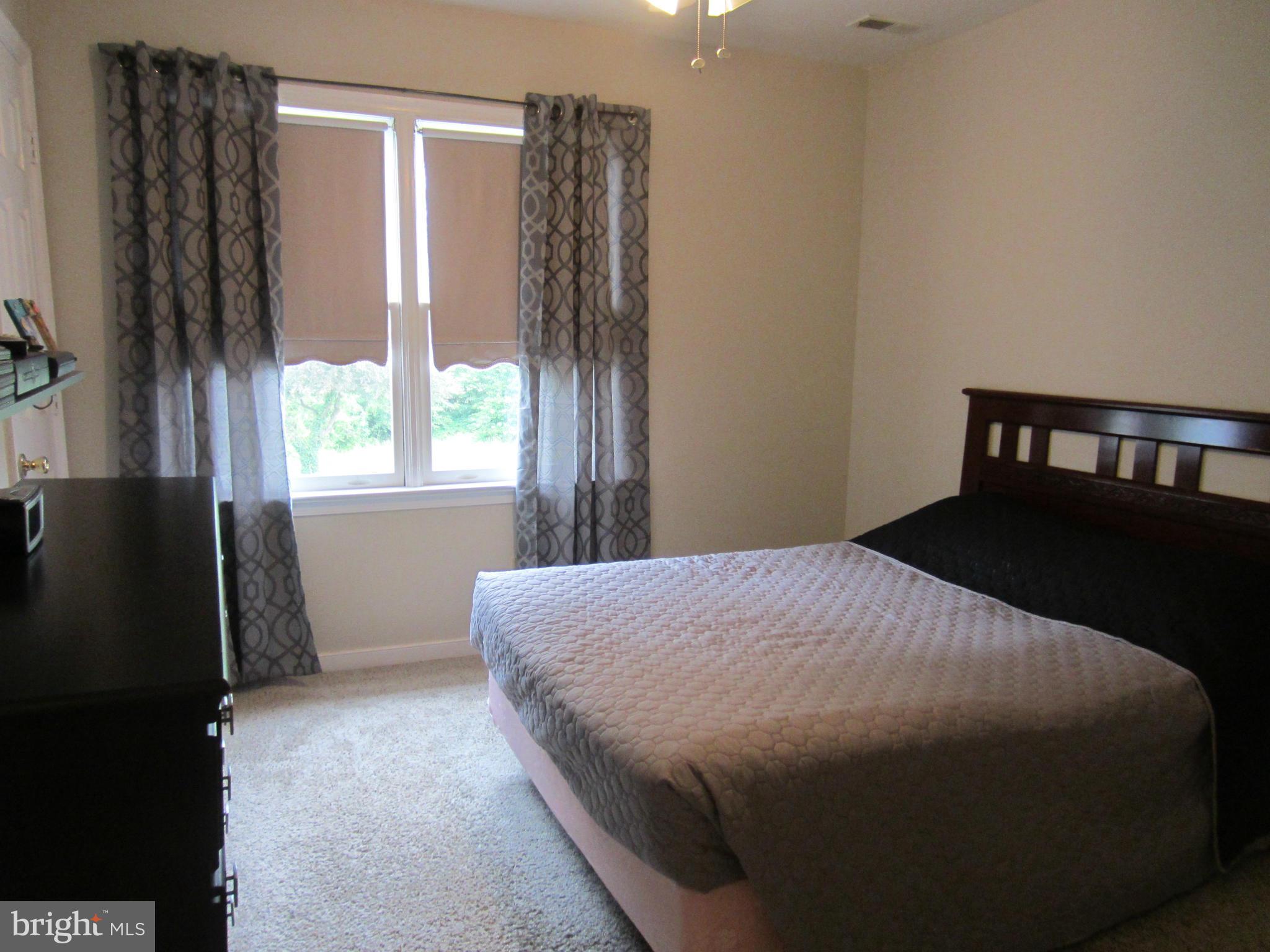 HERITAGE PINES - Residential