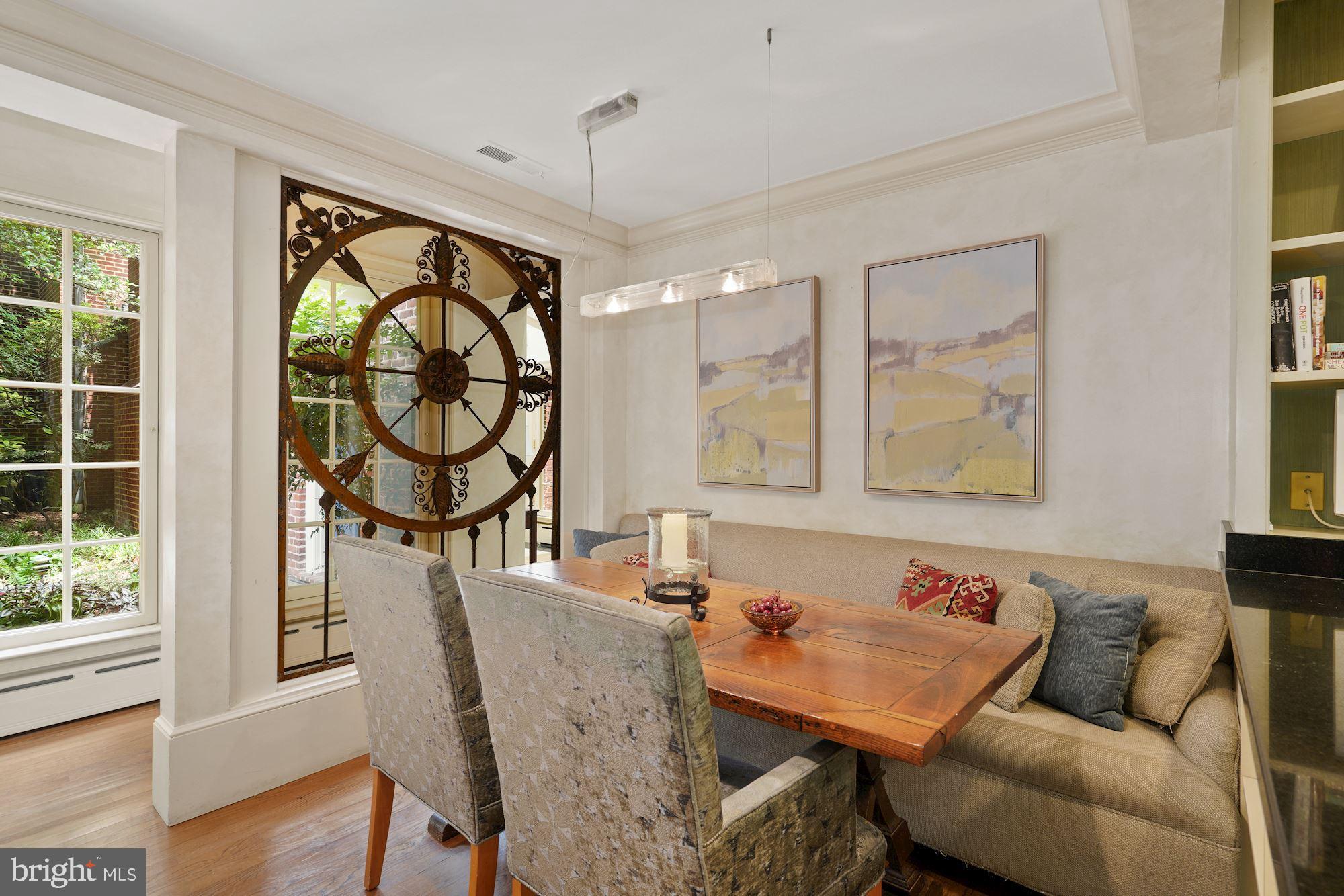 GEORGETOWN - Residential
