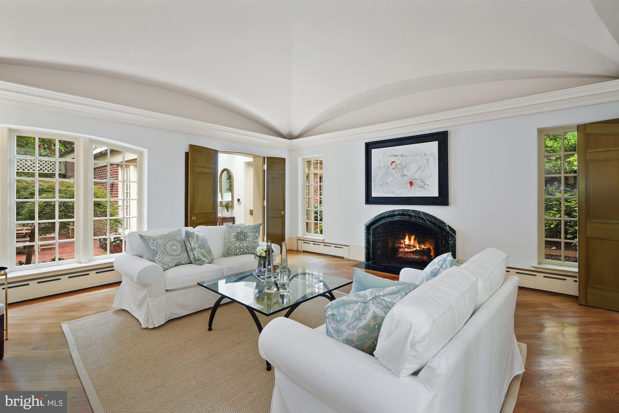 GEORGETOWN - Residential