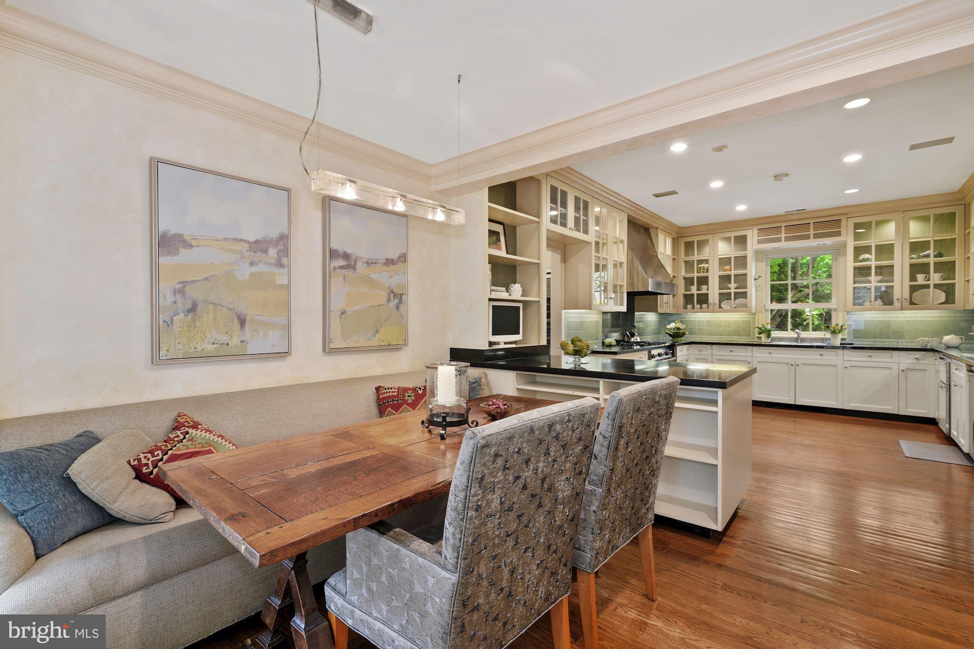 GEORGETOWN - Residential