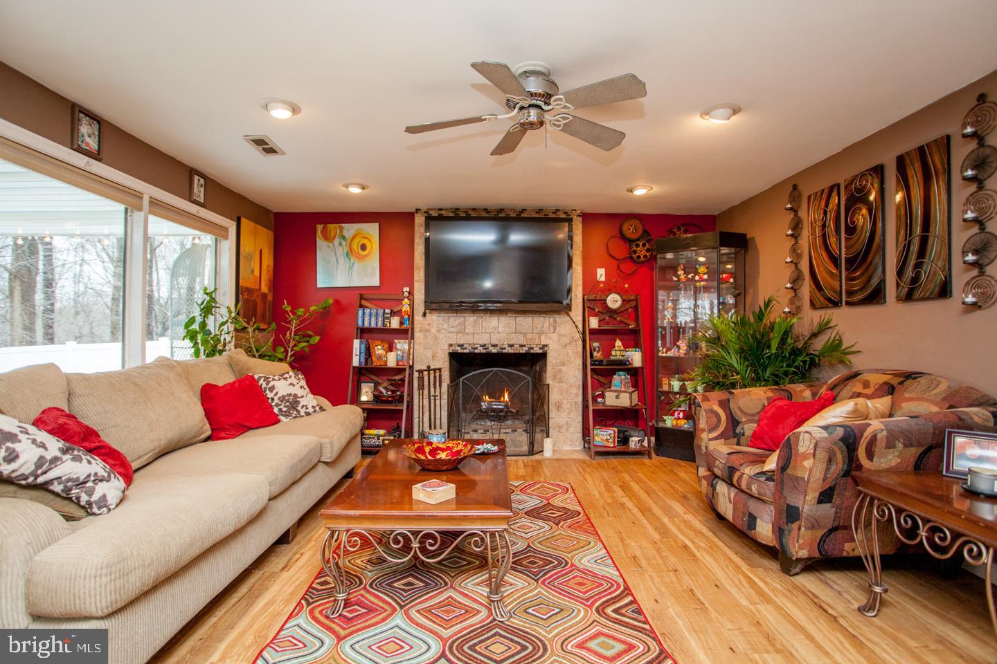 PINE VALLEY - Residential