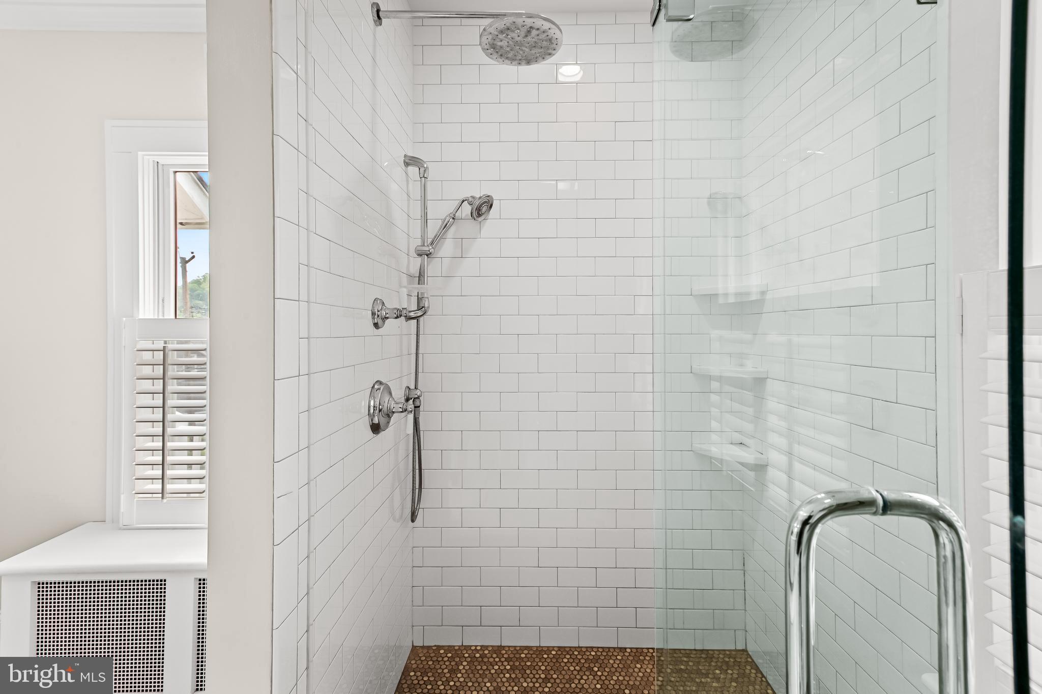 MOUNT WASHINGTON - Residential